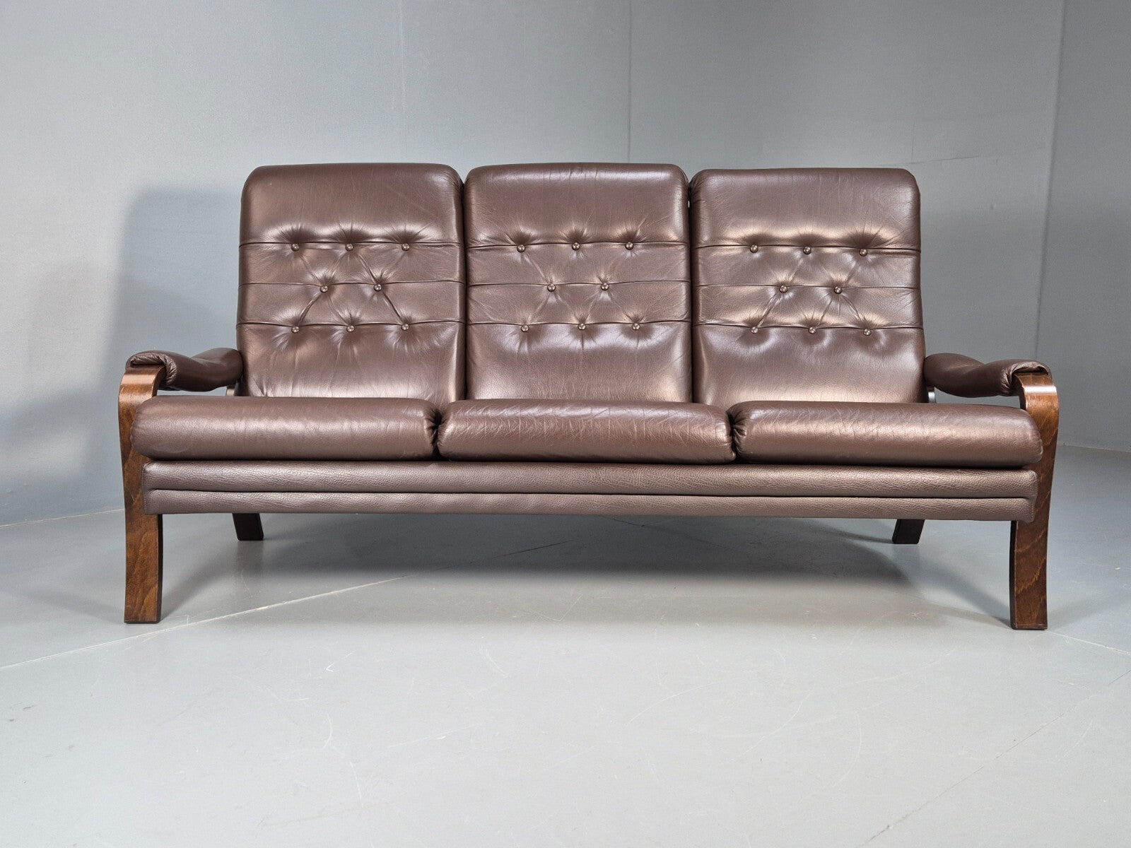 Vintage danish 3 seat Brown Leather Sofa Bentwood Frame 1980s Retro EB9079 M3SS - UKDK FURNITURE