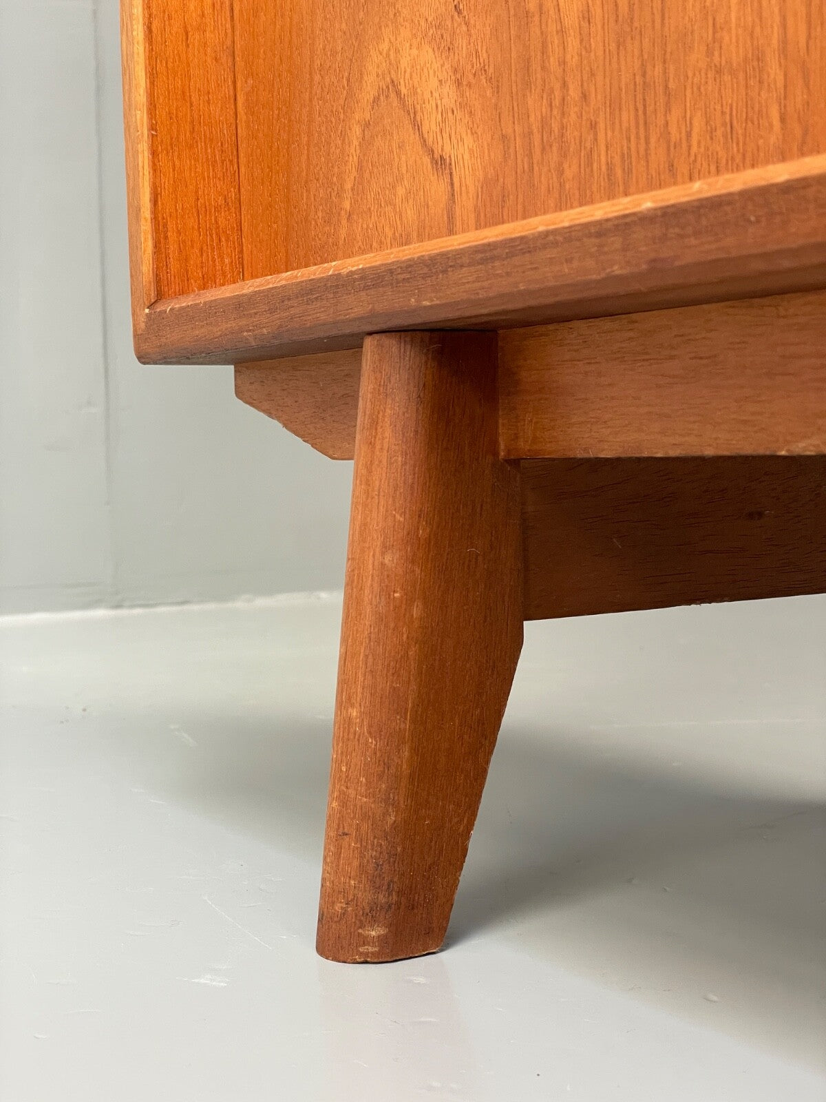 Vintage Teak Bookcase Retro 1960s Glazed Unit By Gibbs Furniture EB9776 MWOO - UKDK FURNITURE