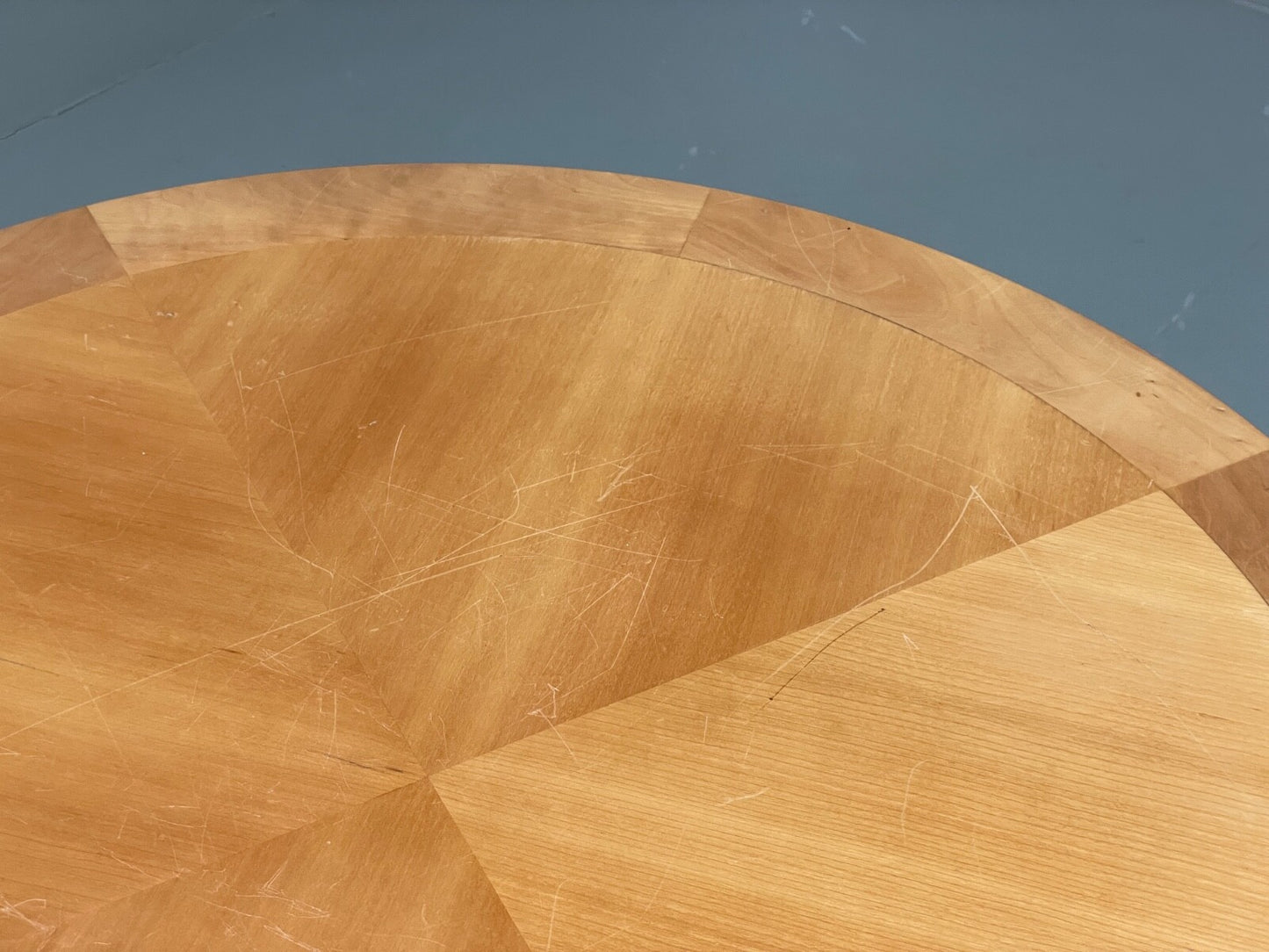 Circular Maple Coffee Table Height Adjustable Art Deco Themed Modern EB9439 MWOO - UKDK FURNITURE