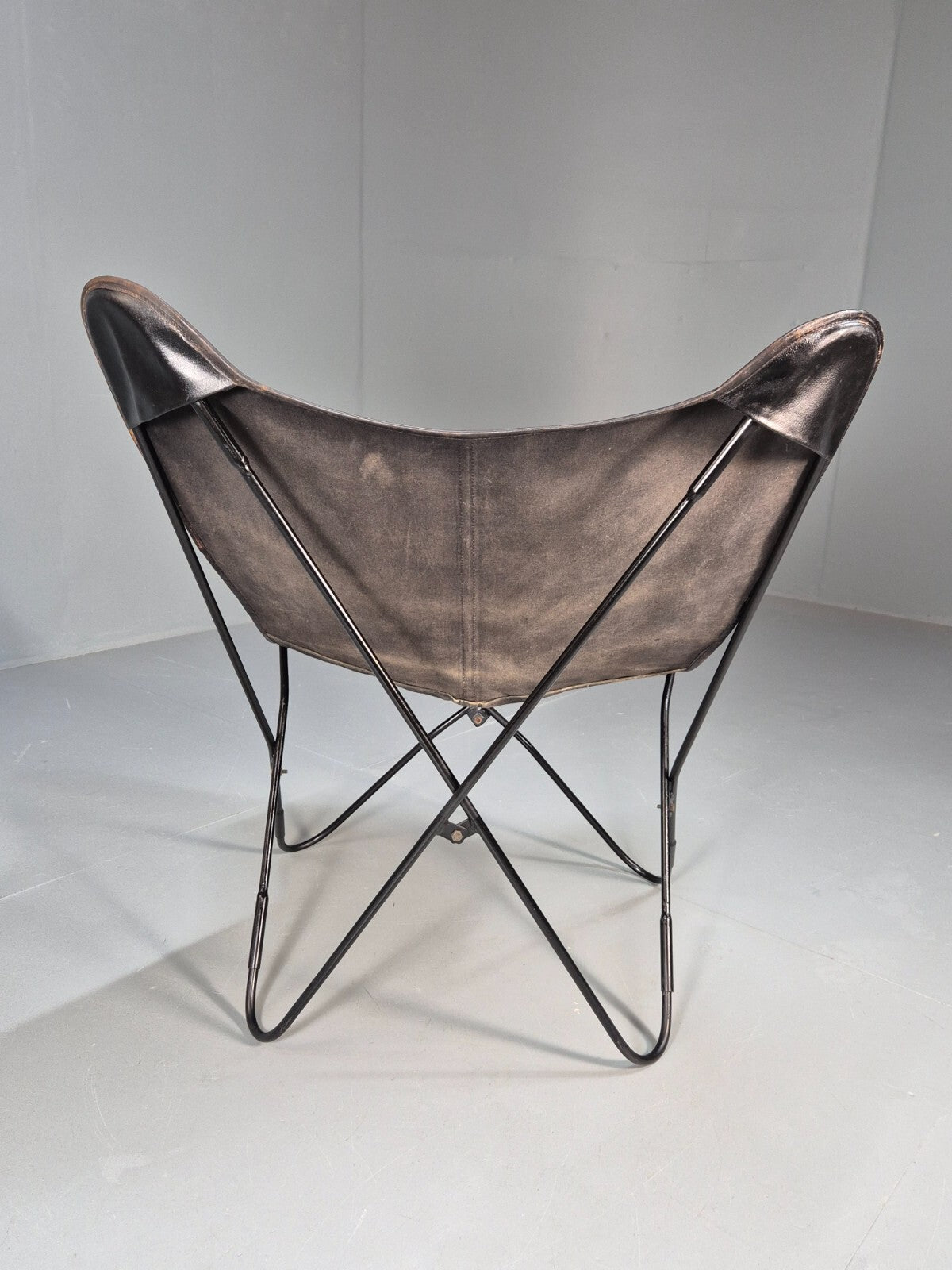 Vintage Black Leather Butterfly Chair 1970s Vintage Retro. EB9320 MNOR - UKDK FURNITURE