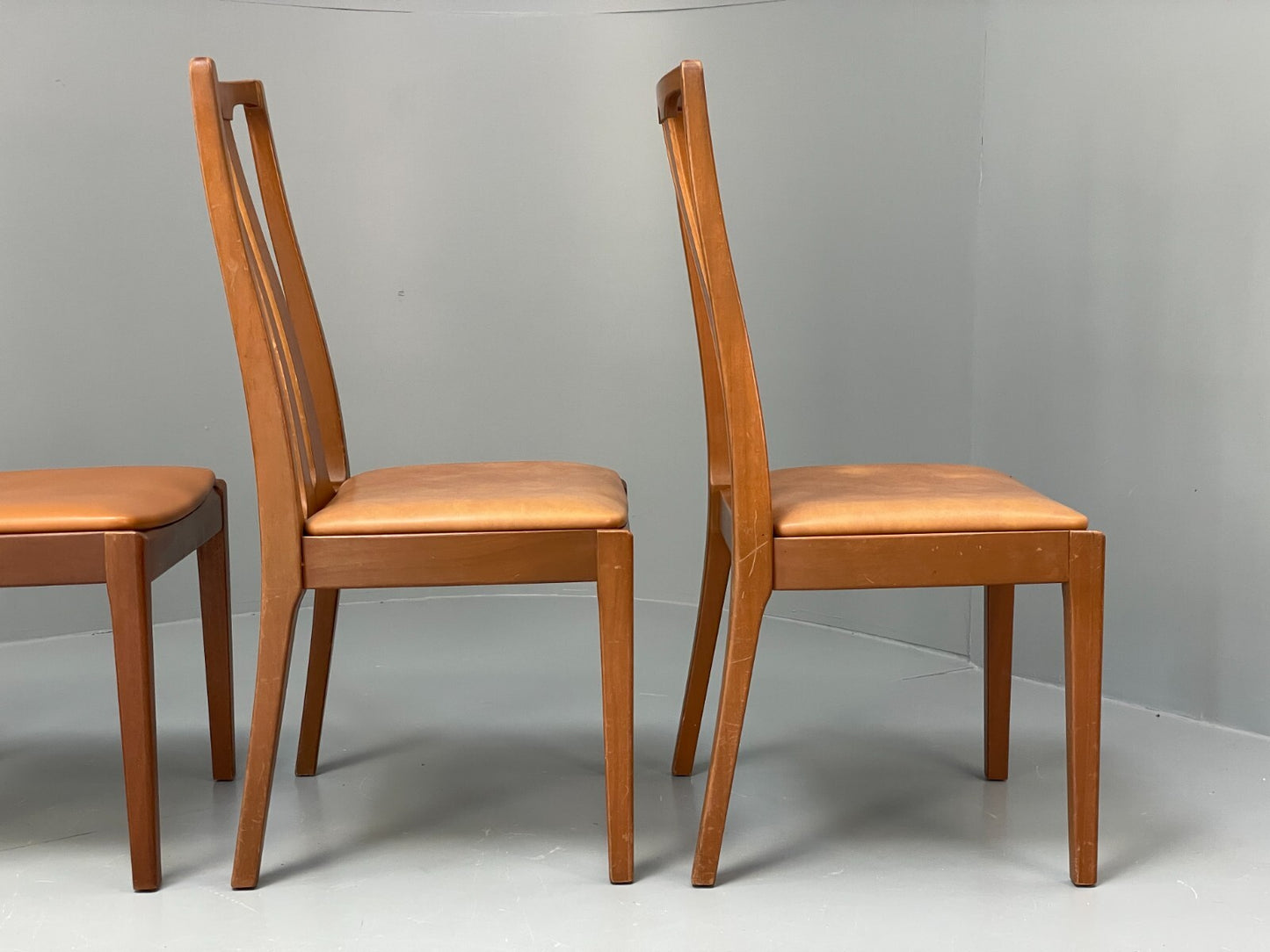 Vintage Nathan Tan Dining Chairs Set Of 4 Vinyl Mahogany 1970s EB9728 MDIN - UKDK FURNITURE