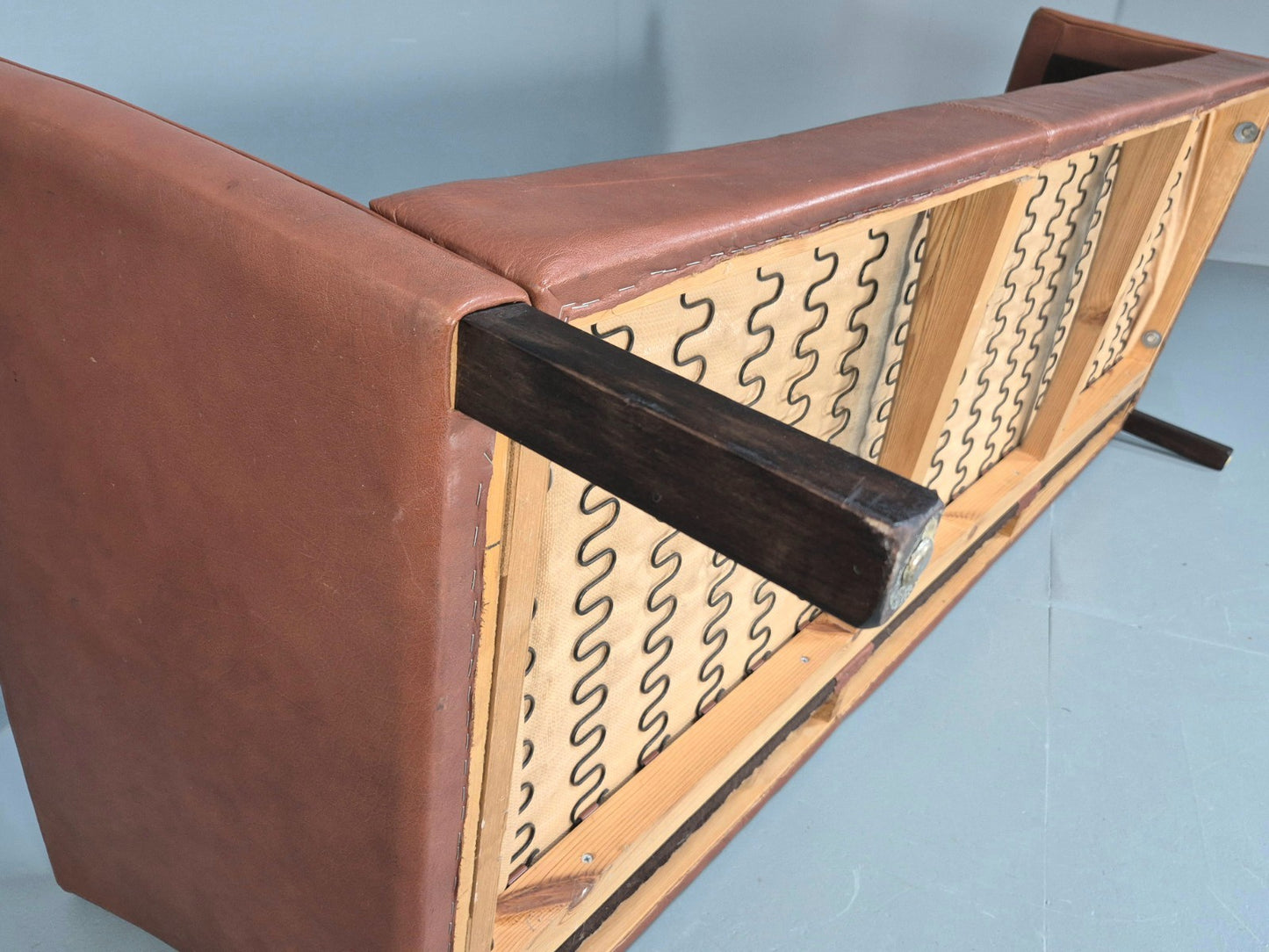 Retro Tan Leather Three Seater Sofa Vintage Danish Mid Century 1970 EB10078 M3SS9