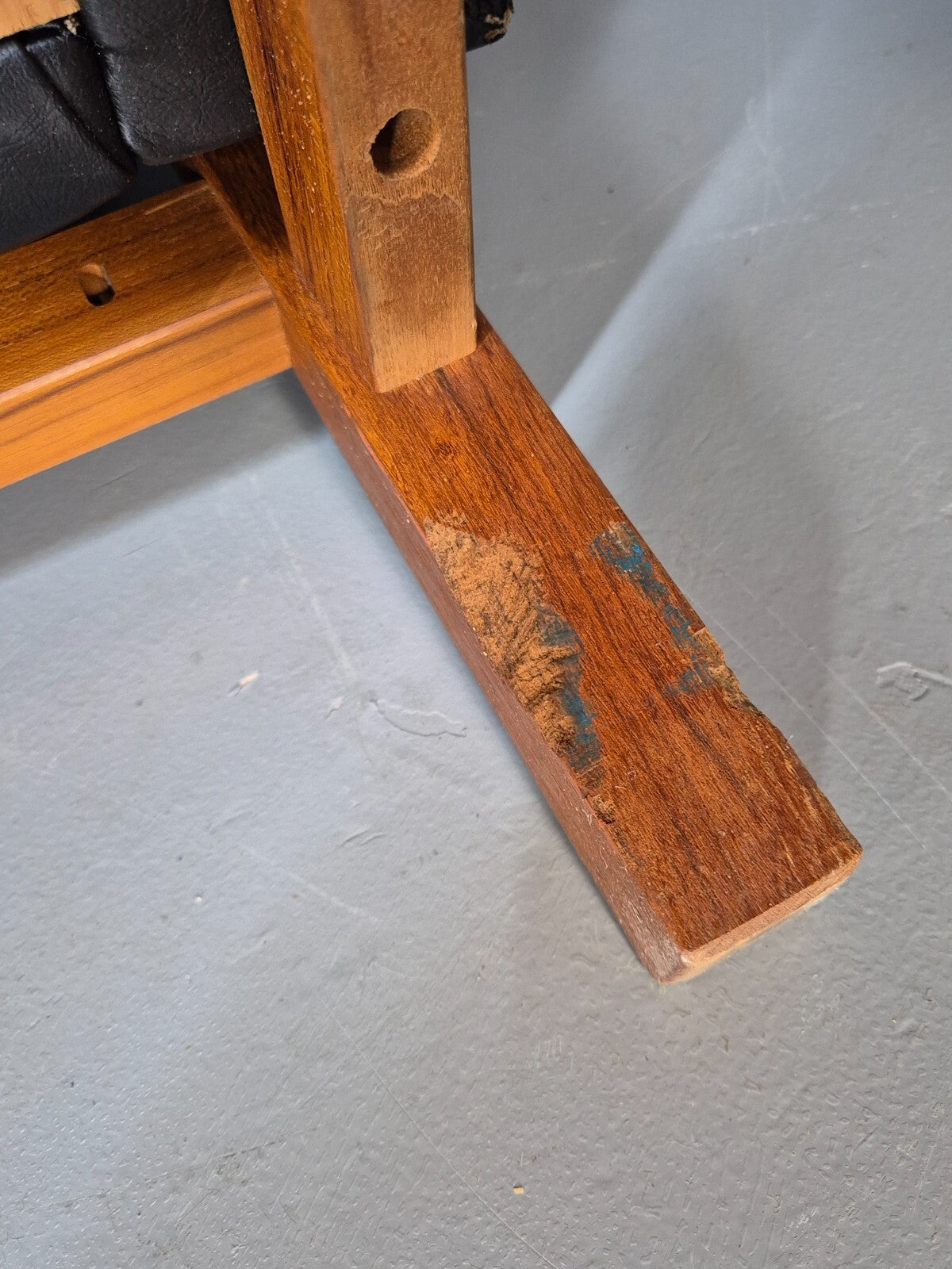 Vintage 3 Seater Sofa Black Leather Teak Frame Futura Mobler Mid Century M3SS - UKDK FURNITURE