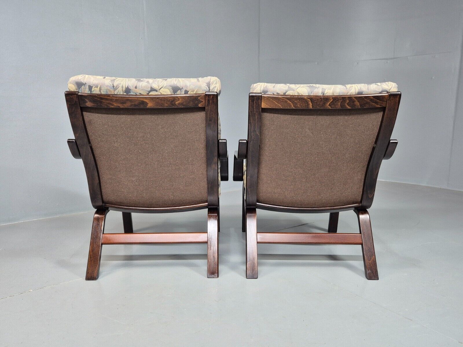 2 Vintage Danish Lounge Chairs Blue Floral Bentwood Retro 1980s MCM EB8337 MBEN - UKDK FURNITURE