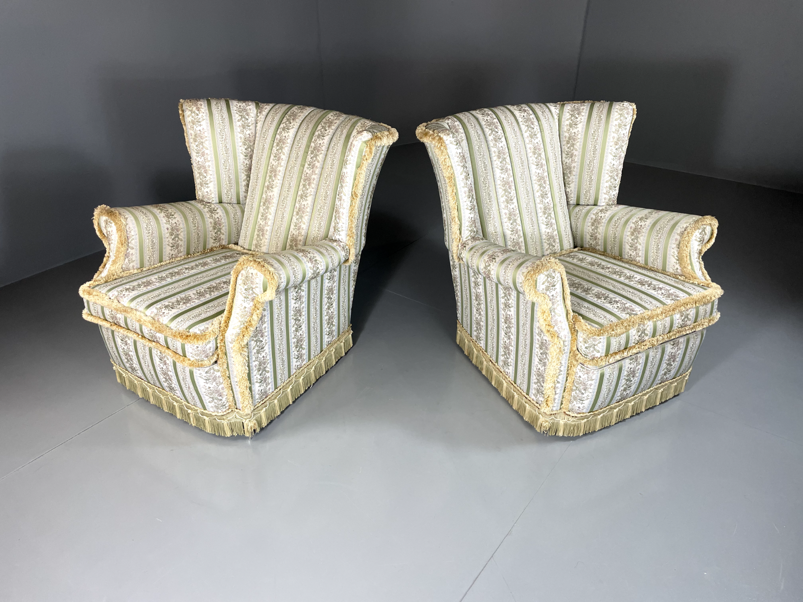 EB5669 Vintage Danish Pair of Armchairs Wingback Floral Print Retro VCLO - UKDK FURNITURE