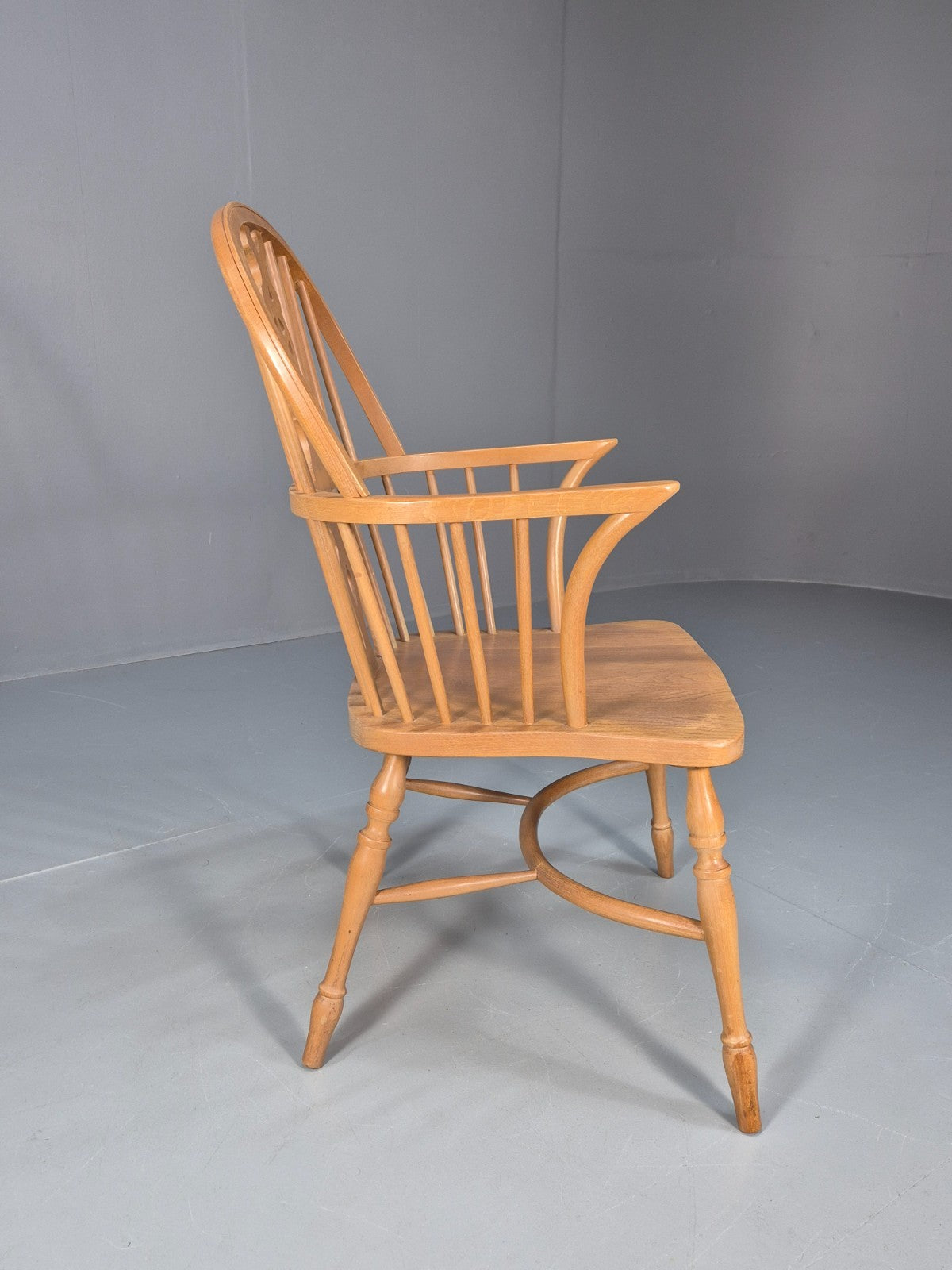Vintage Wheelback Windsor Chair Elm and Beech Twentieth Century  EB10694 VDIN6