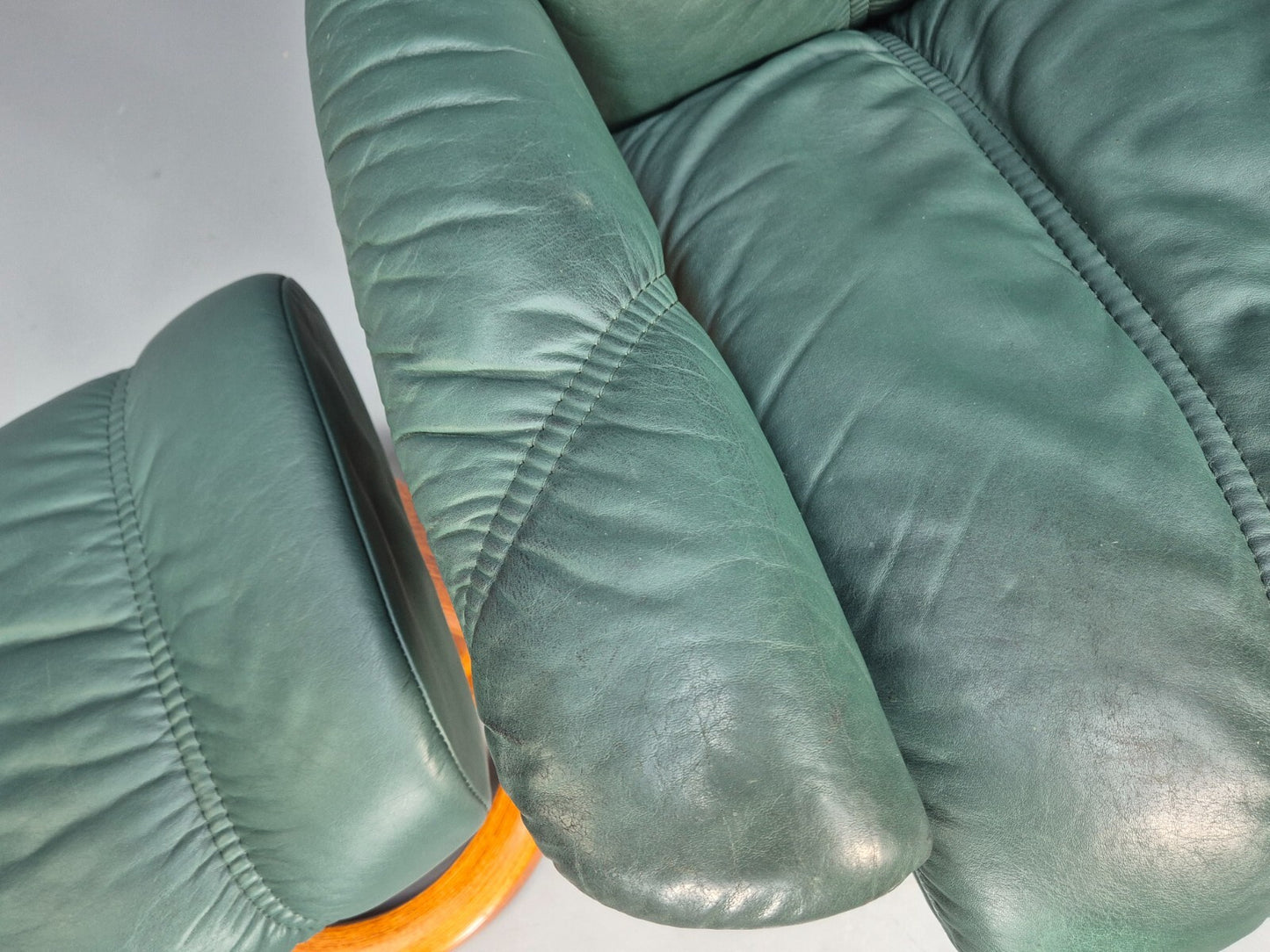 Vintage Stressless Swivel Chair Reclining & Green Leather Footstool EB9250 MSWI - UKDK FURNITURE