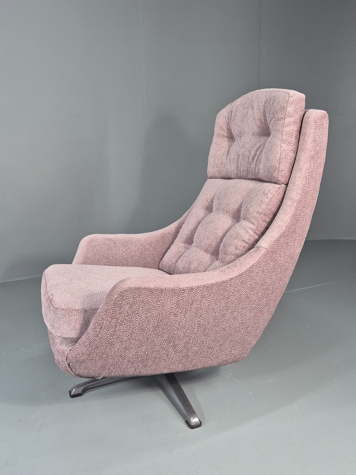 Vintage Mid Century Swivel Bucket Chair Danish 1970s New Upholstery EB11819 MSWI15