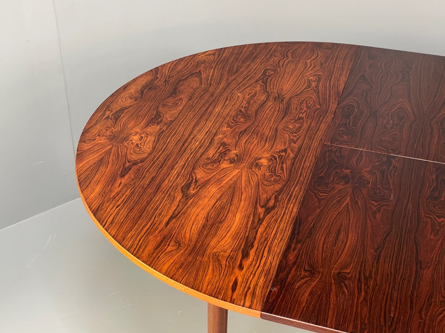 Vintage McIntosh Dining Table Round Extending 1960s Mid Century EB9773 MWOO - UKDK FURNITURE