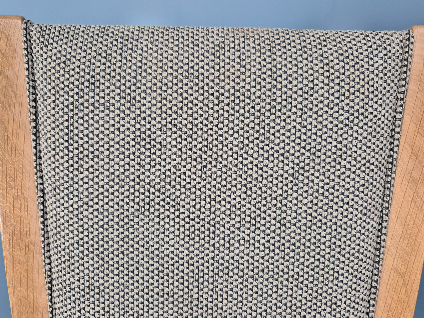 8050337