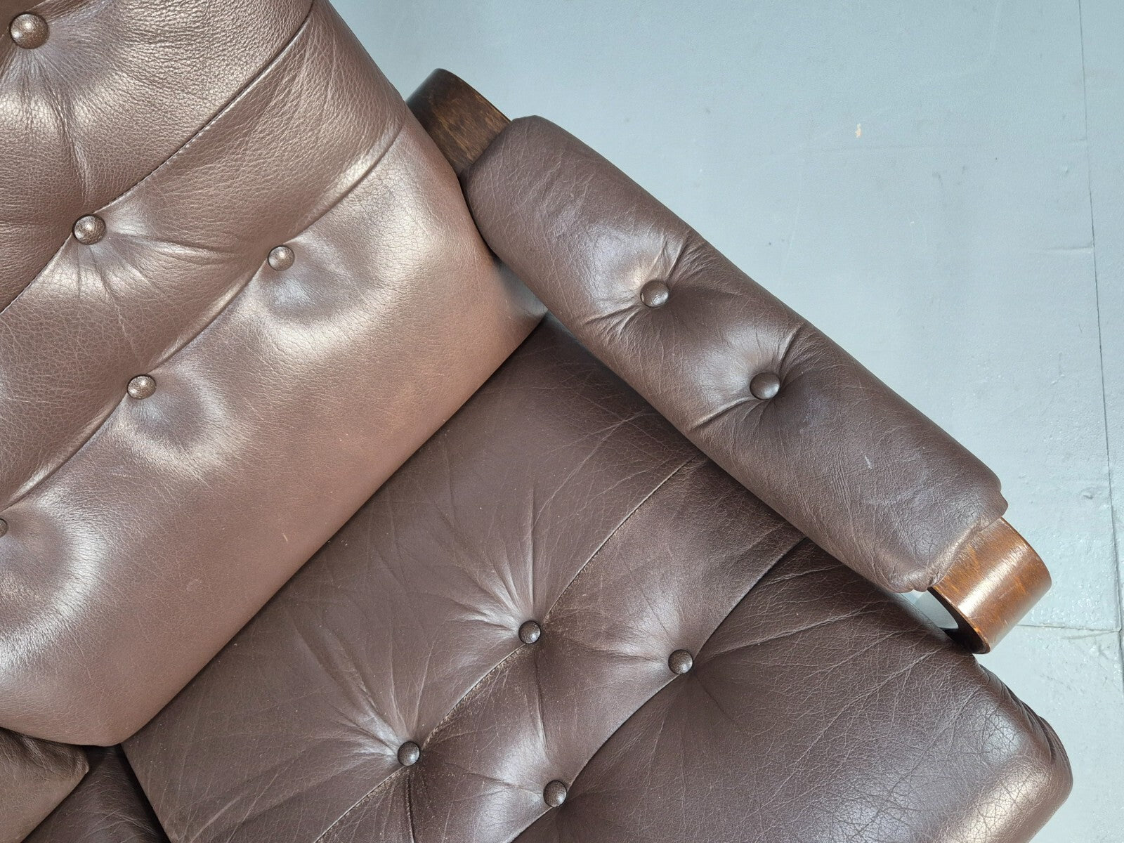 Vintage danish 3 seat Brown Leather Sofa Bentwood Frame 1980s Retro EB9079 M3SS - UKDK FURNITURE