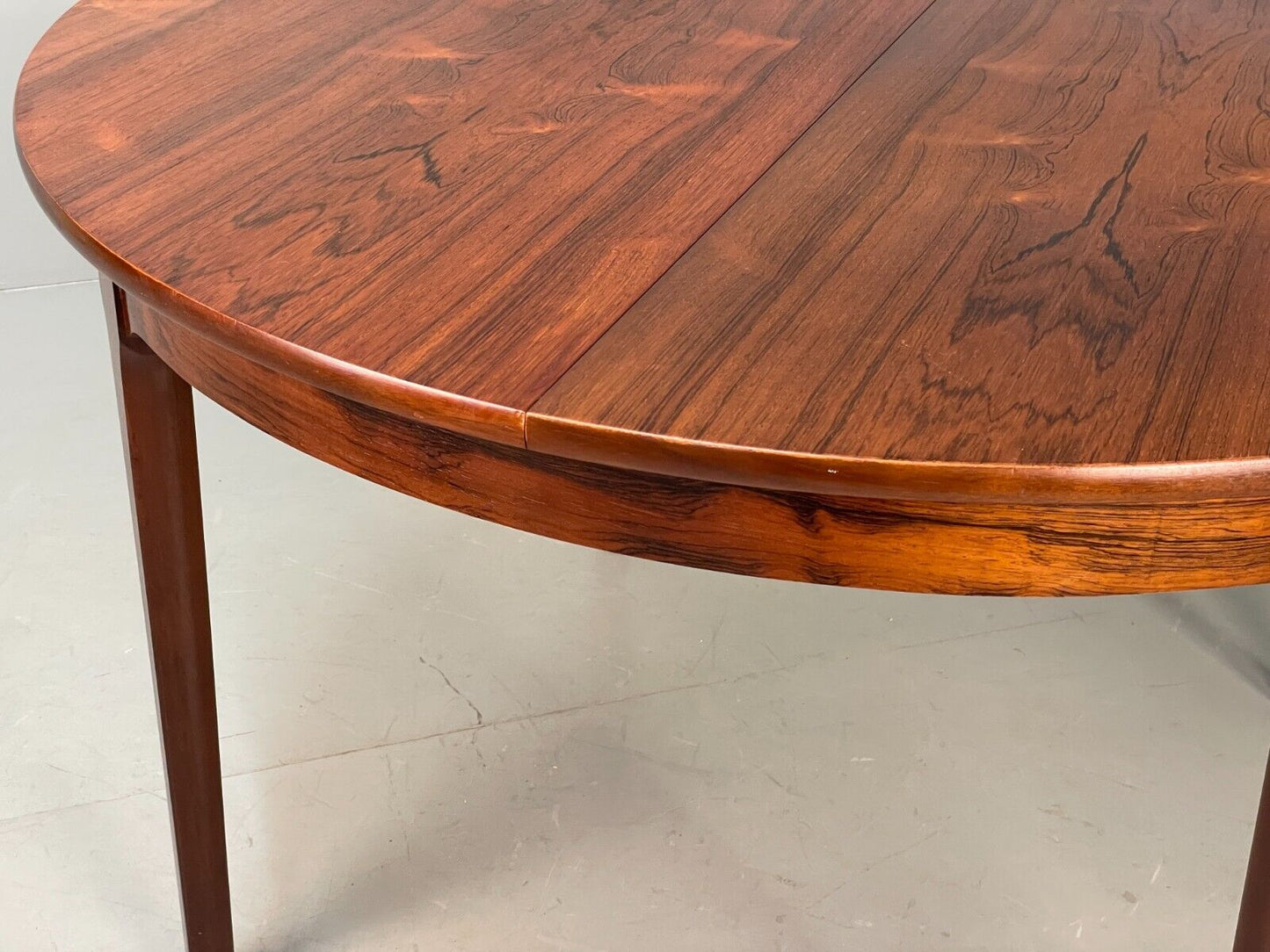 Vintage Nathan Dining Table Extending Circular Mid Century EB9126 MWOO - UKDK FURNITURE
