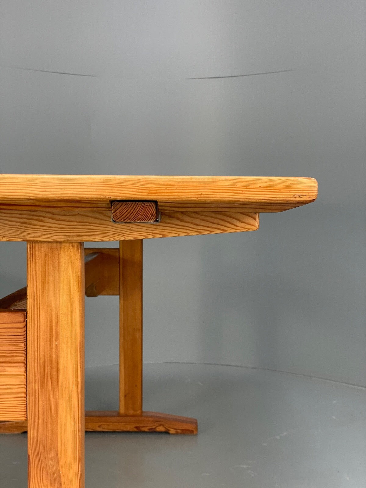 Vintage Danish Pine Dining Table Extending Mogensen Shaker Style EB9434 MWOO - UKDK FURNITURE