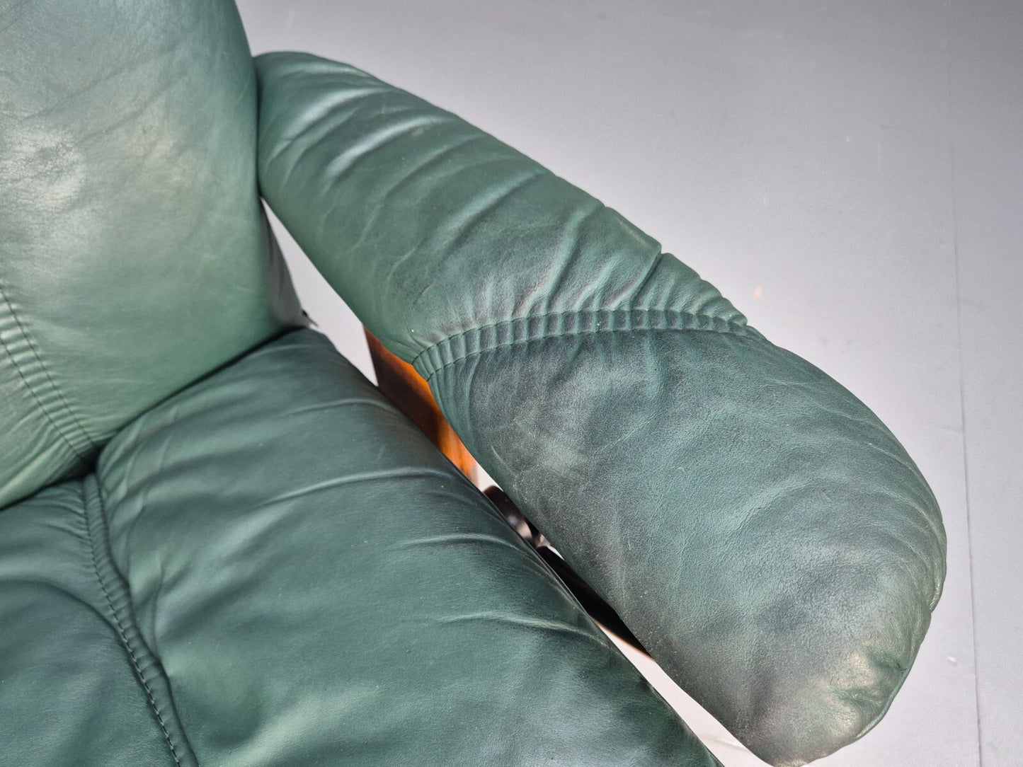 Vintage Stressless Swivel Chair Reclining & Green Leather Footstool EB9250 MSWI - UKDK FURNITURE