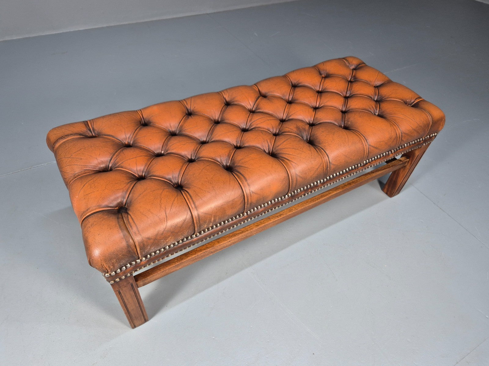 Vintage Georgian Style Leather Upholstered Buttoned Long Ottoman  EB10623 MFOO13