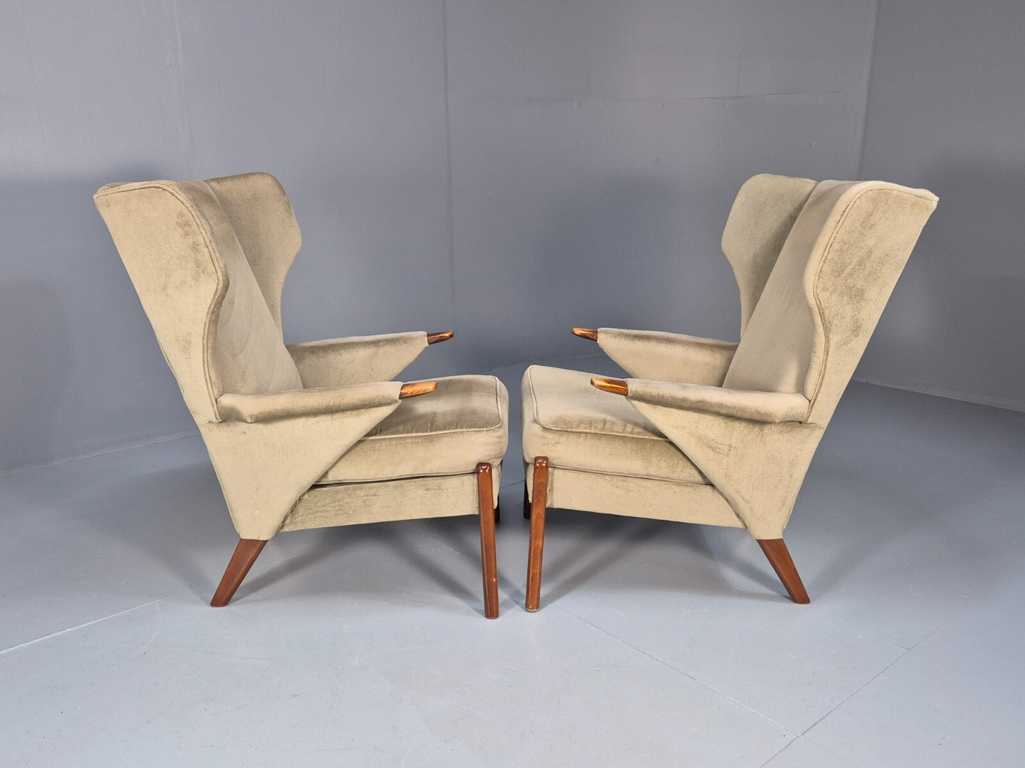 2 Parker Knoll Vintage Lounge Chairs PK900/6 Green 1970s Retro EB9786 MNOR - UKDK FURNITURE