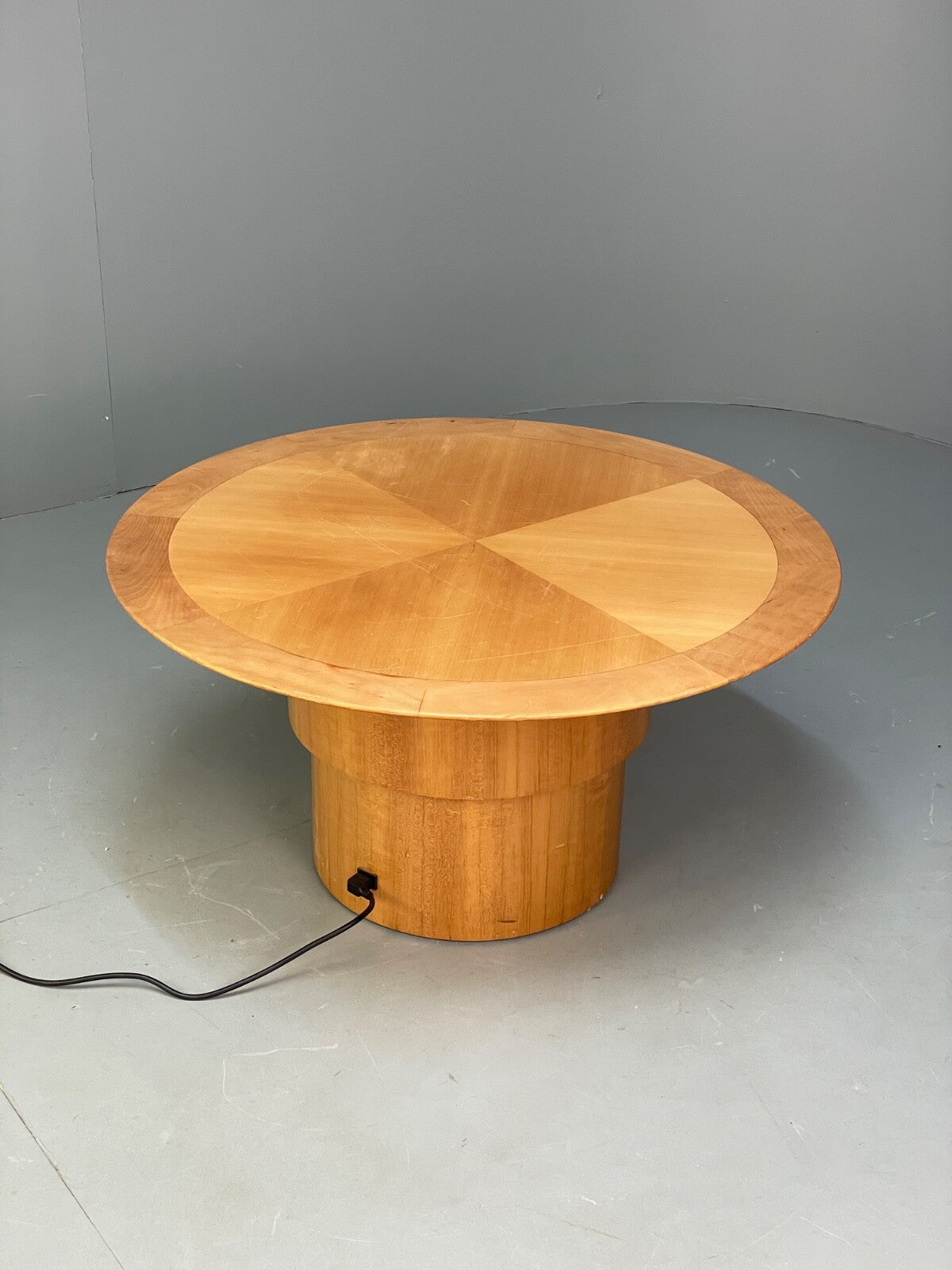 Circular Maple Coffee Table Height Adjustable Art Deco Themed Modern EB9439 MWOO - UKDK FURNITURE