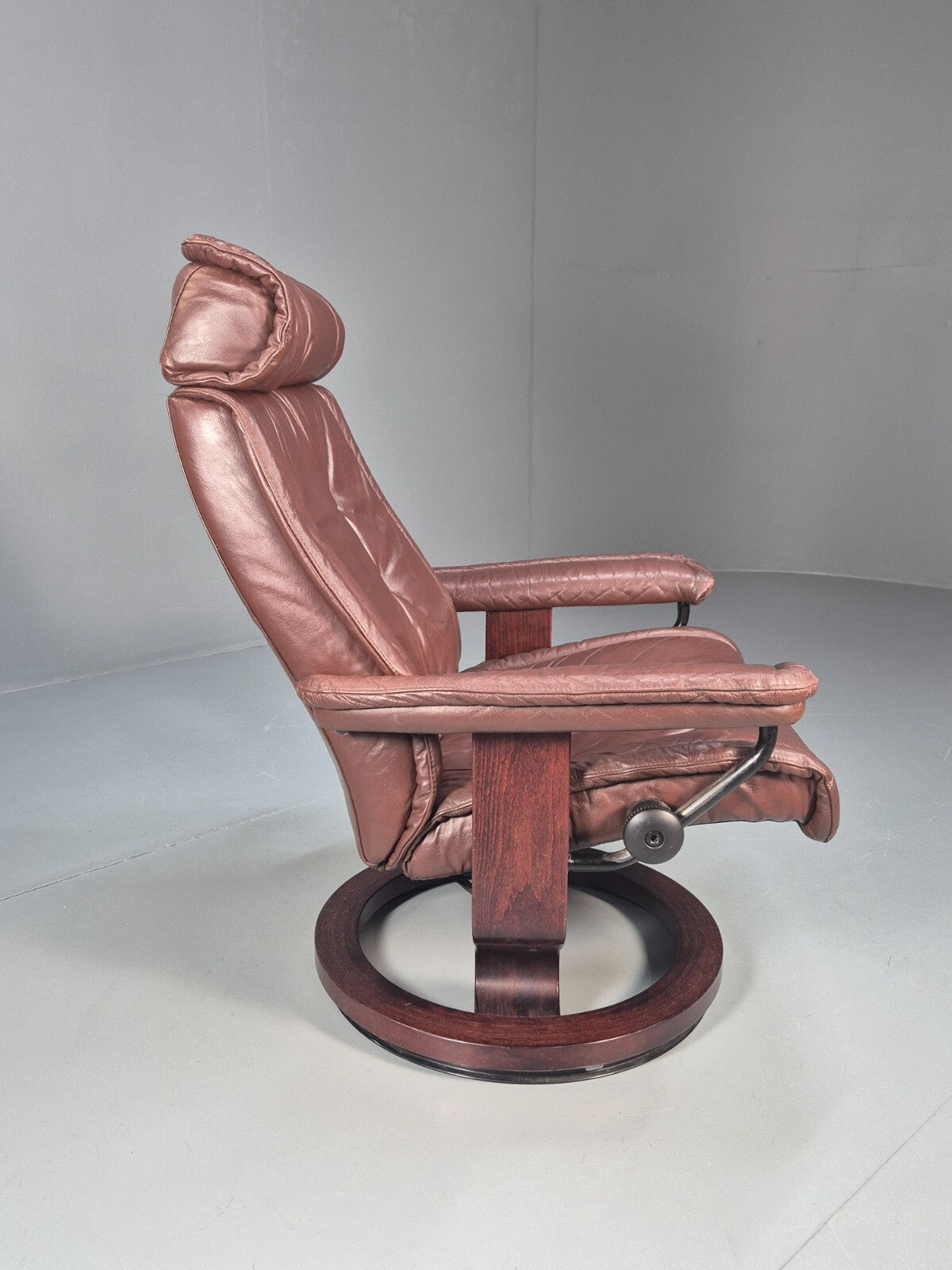 Brown Leather Ekorness Stressless Swivel Reclining Chair Vintage EB9279 MSWI - UKDK FURNITURE