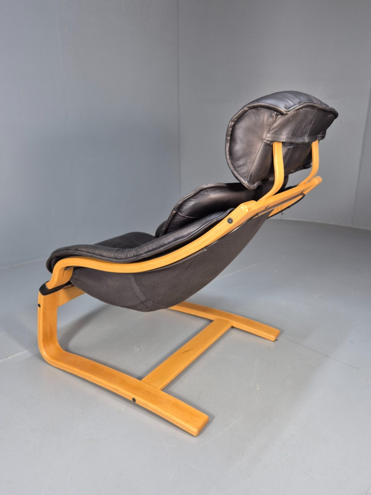 Vintage Danish Lounge Chair Black Leather and Bentwood 1980s Retro EB9496 MBEN - UKDK FURNITURE