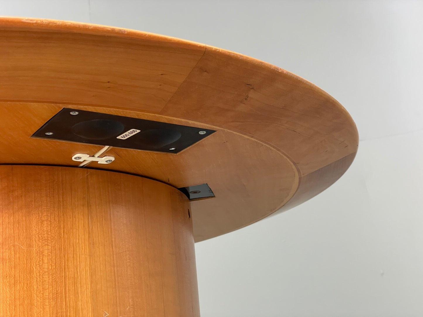 Circular Maple Coffee Table Height Adjustable Art Deco Themed Modern EB9439 MWOO - UKDK FURNITURE