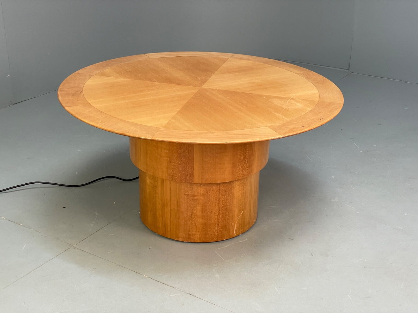 Circular Maple Coffee Table Height Adjustable Art Deco Themed Modern EB9439 MWOO - UKDK FURNITURE
