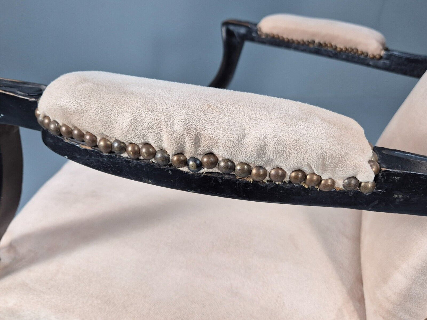 Antique Danish Cream Suede Horseshoe Backed Chair With Castors EB8450 VCLO - UKDK FURNITURE