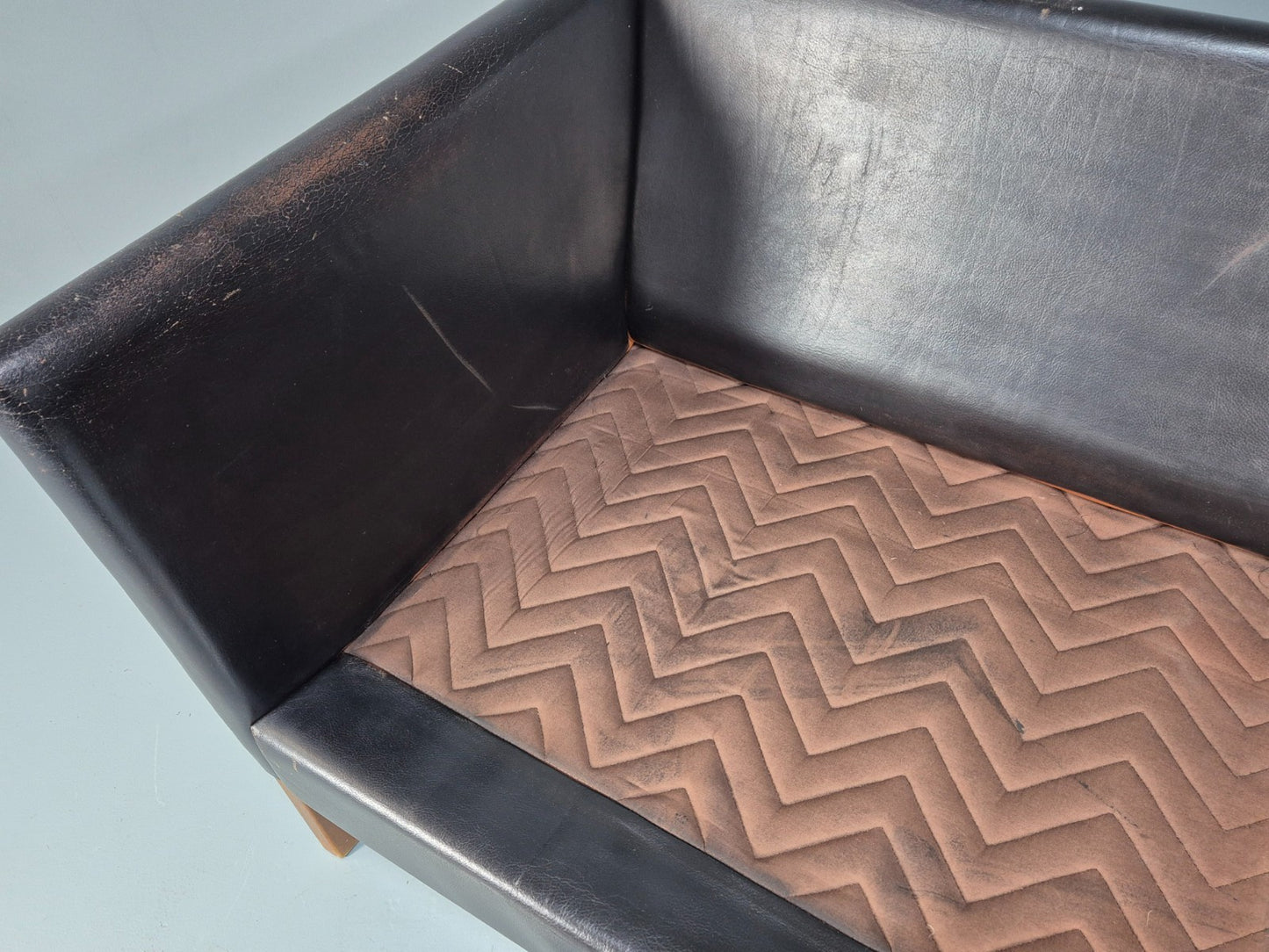 Mid Century Two Seater Sofa Black Leather Vintage Danish 1980s MCM EB10713 M2SS10