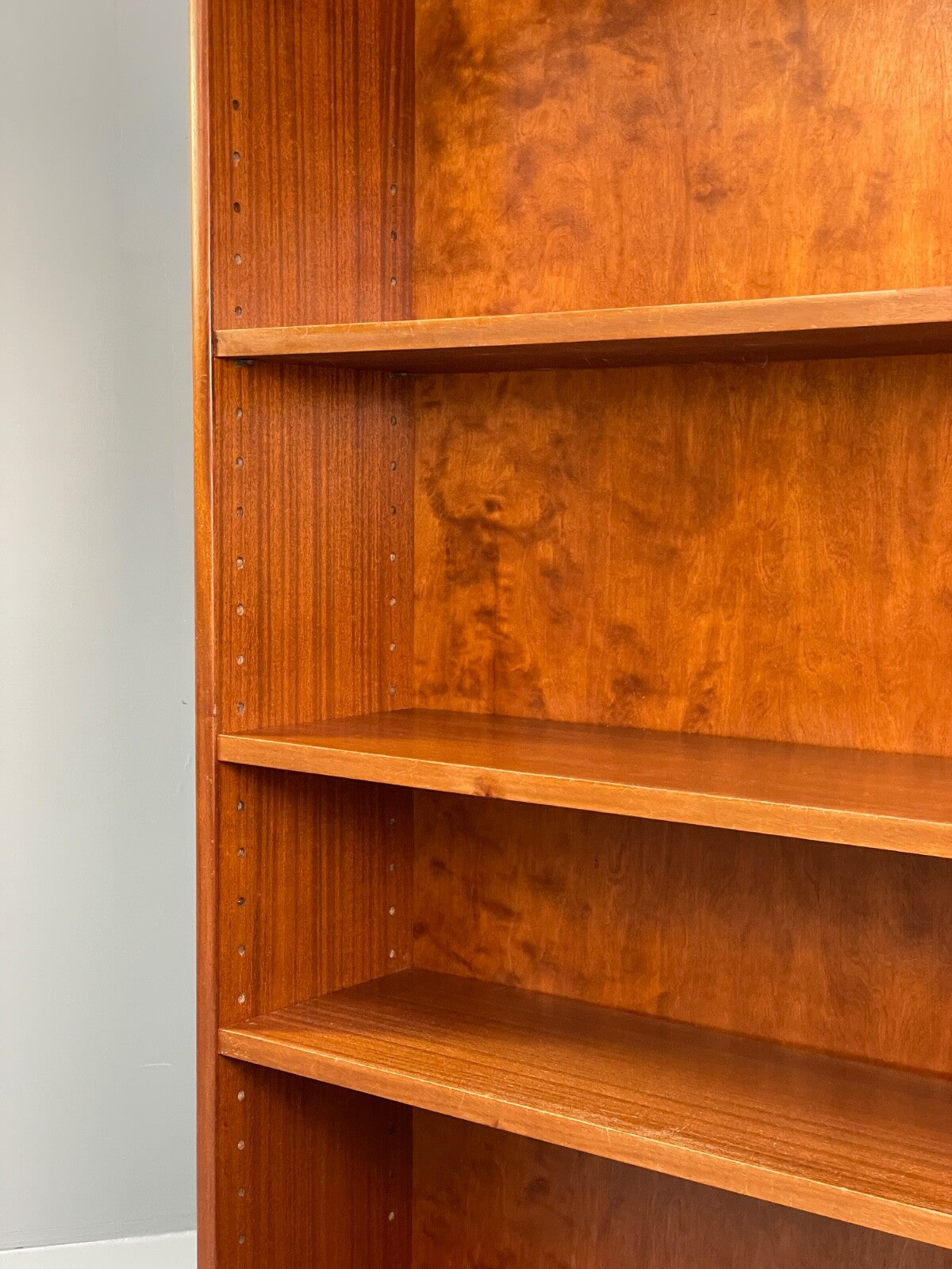 Vintage Danish Walnut Bookcase 1950s Retro Adjustable Shelving EB8812 MWOO - UKDK FURNITURE
