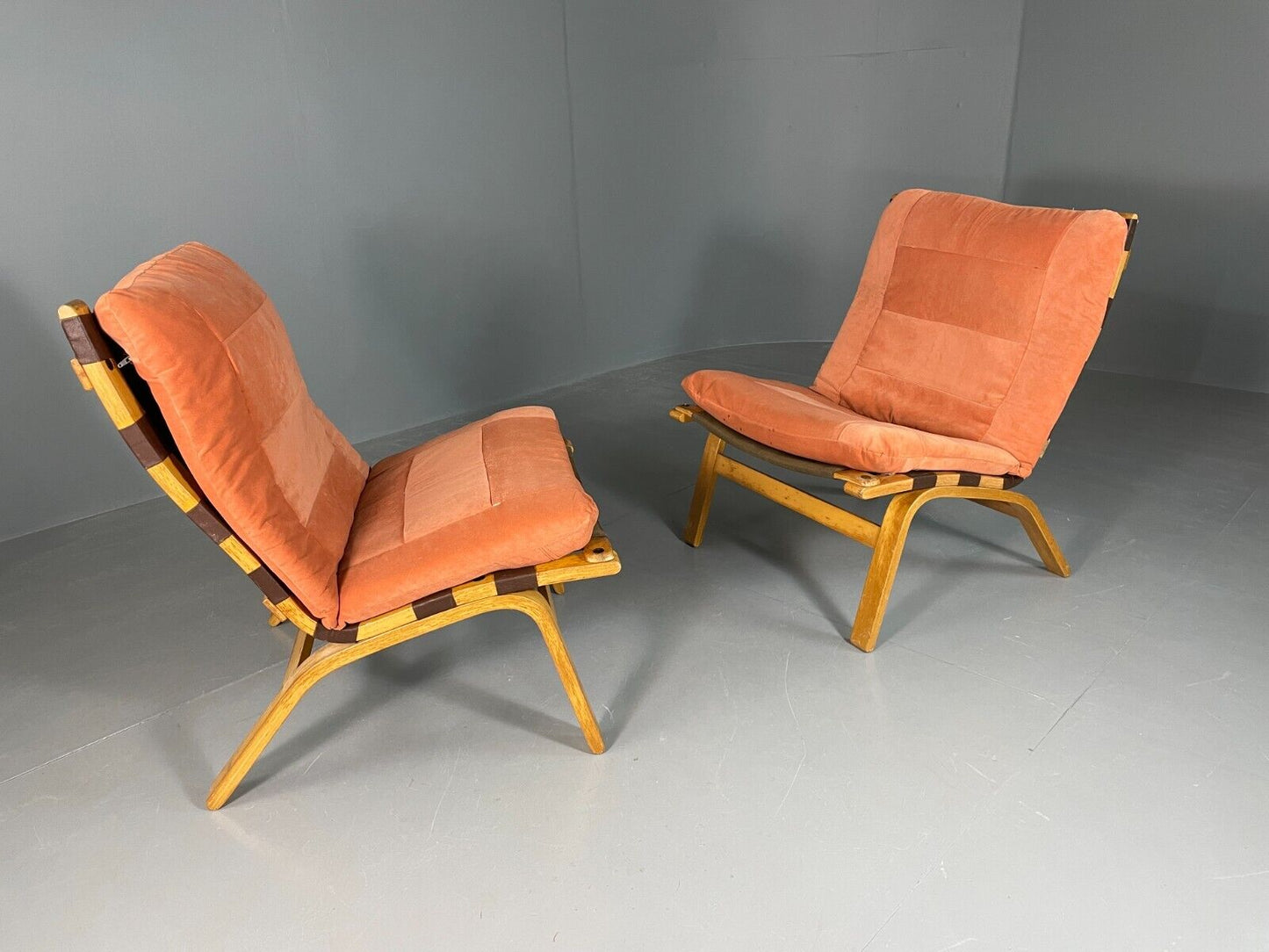 2 Vintage Danish Lounge Chairs Salmon Bentwood Farstrup Retro MCM EB6636 MNOR - UKDK FURNITURE