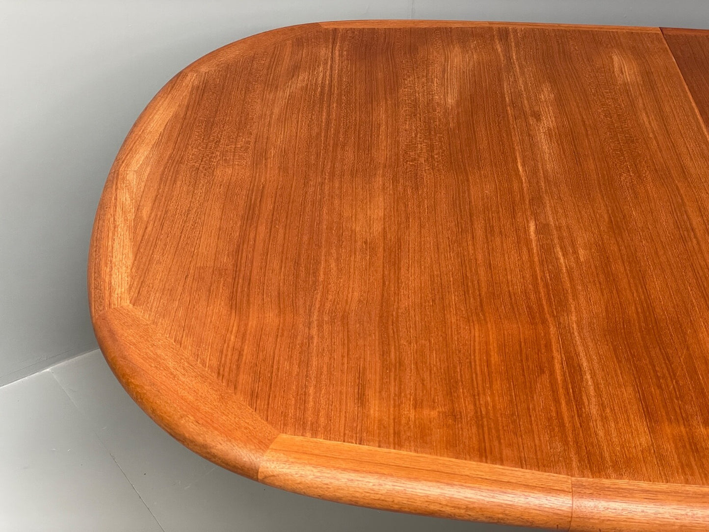 Teak Extending Dining Table Oval Vintage Danish Edvard Valentinsen EB9753 MWOO - UKDK FURNITURE