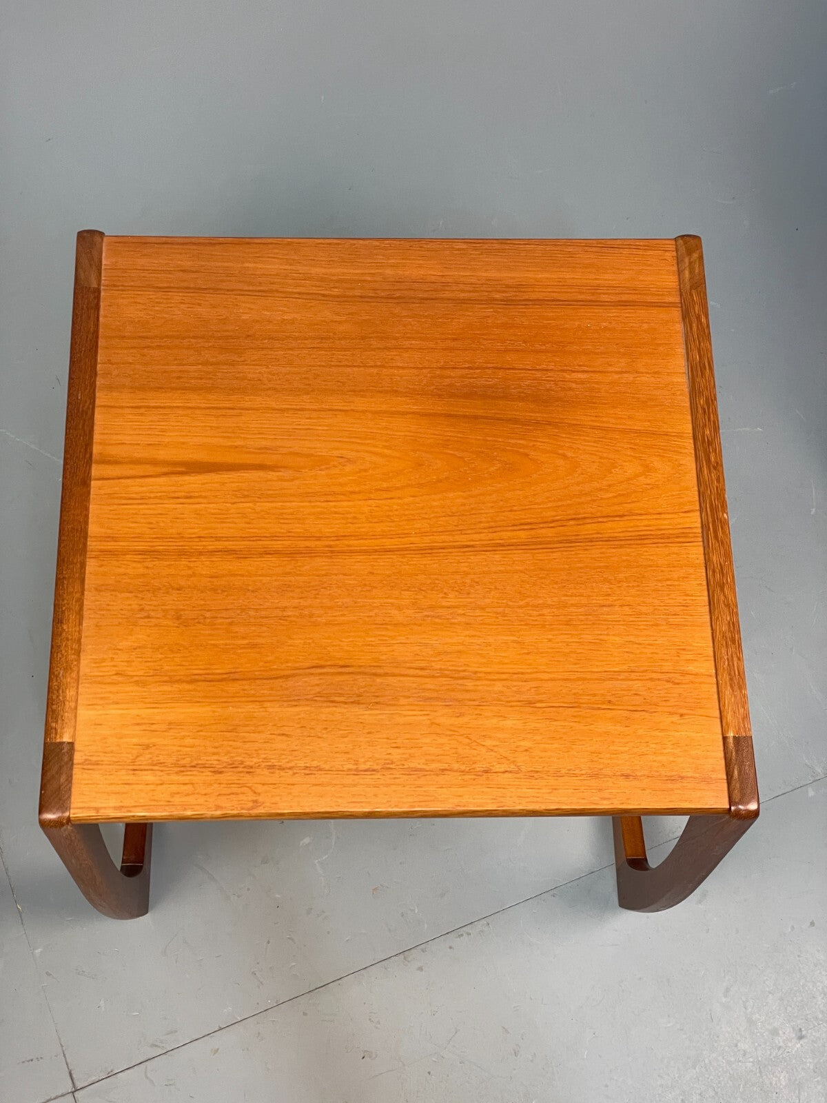 Vintage Teak Nesting Tables Set Of Three Coffee Tables EB8669 MWOO - UKDK FURNITURE