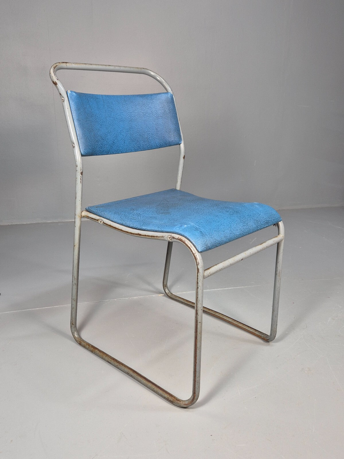 7 1950s Stacking Village Hall Chairs PEL style models in Blue Vinyl EB9470 MSTA - UKDK FURNITURE