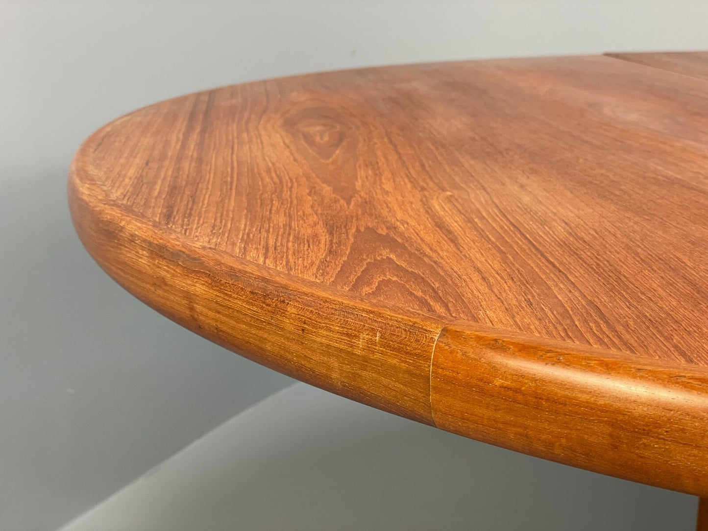 Teak Extending Round Dining Table Vintage Danish Skovby Retro 1970s EB9754 MWOO - UKDK FURNITURE