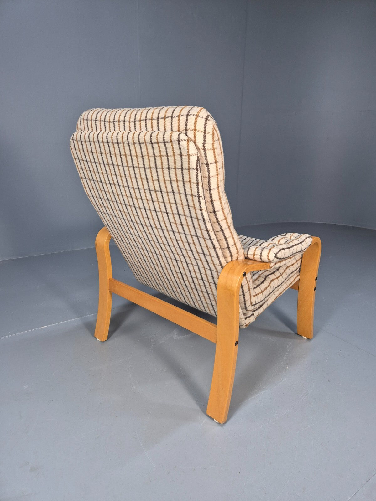 Vintage Danish Bentwood Lounge Chair Cream Wool Upholstery 1980s MCM EB9246 MBEN - UKDK FURNITURE