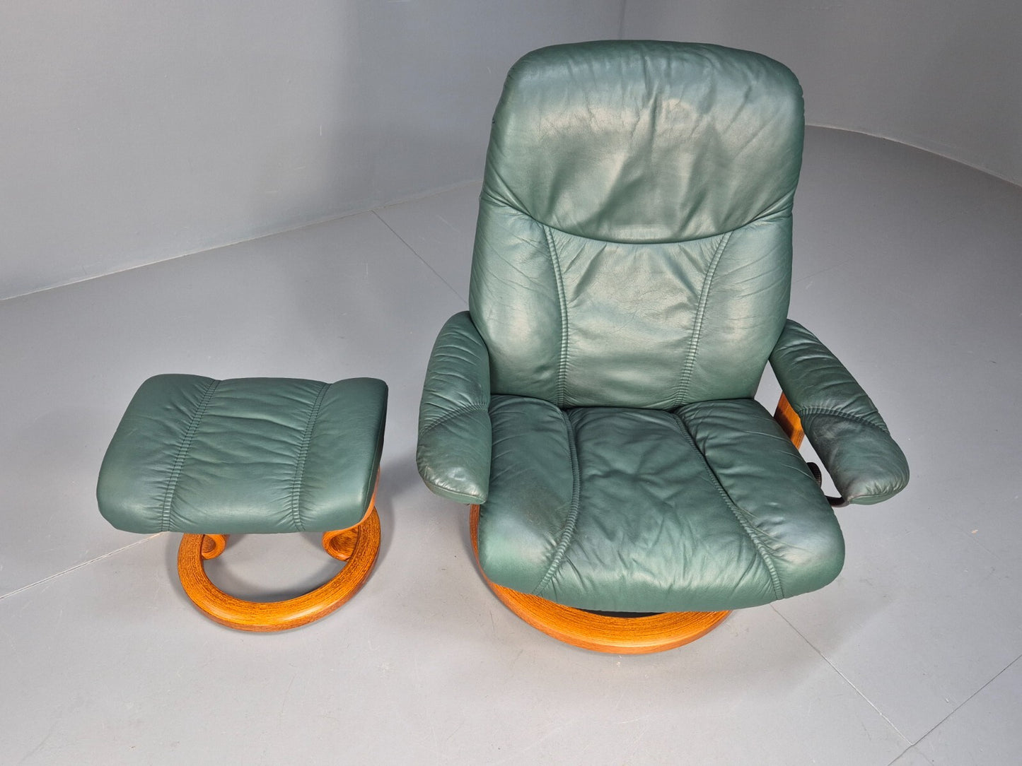 Vintage Stressless Swivel Chair Reclining & Green Leather Footstool EB9250 MSWI - UKDK FURNITURE