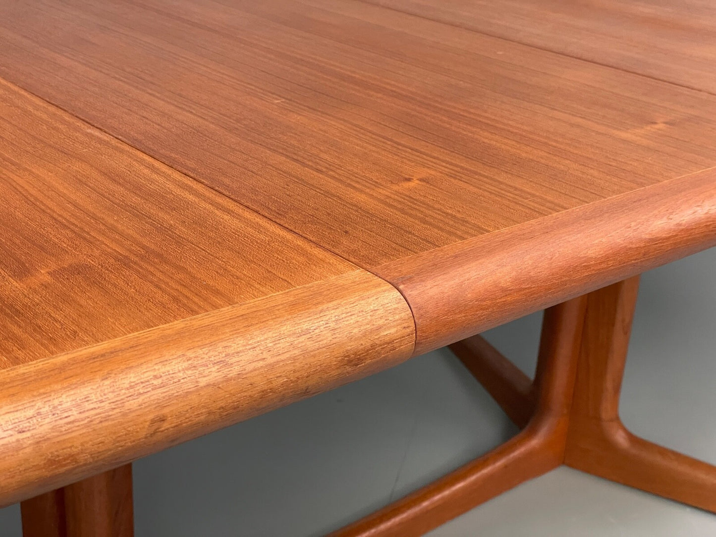 Teak Extending Dining Table Oval Vintage Danish Edvard Valentinsen EB9753 MWOO - UKDK FURNITURE