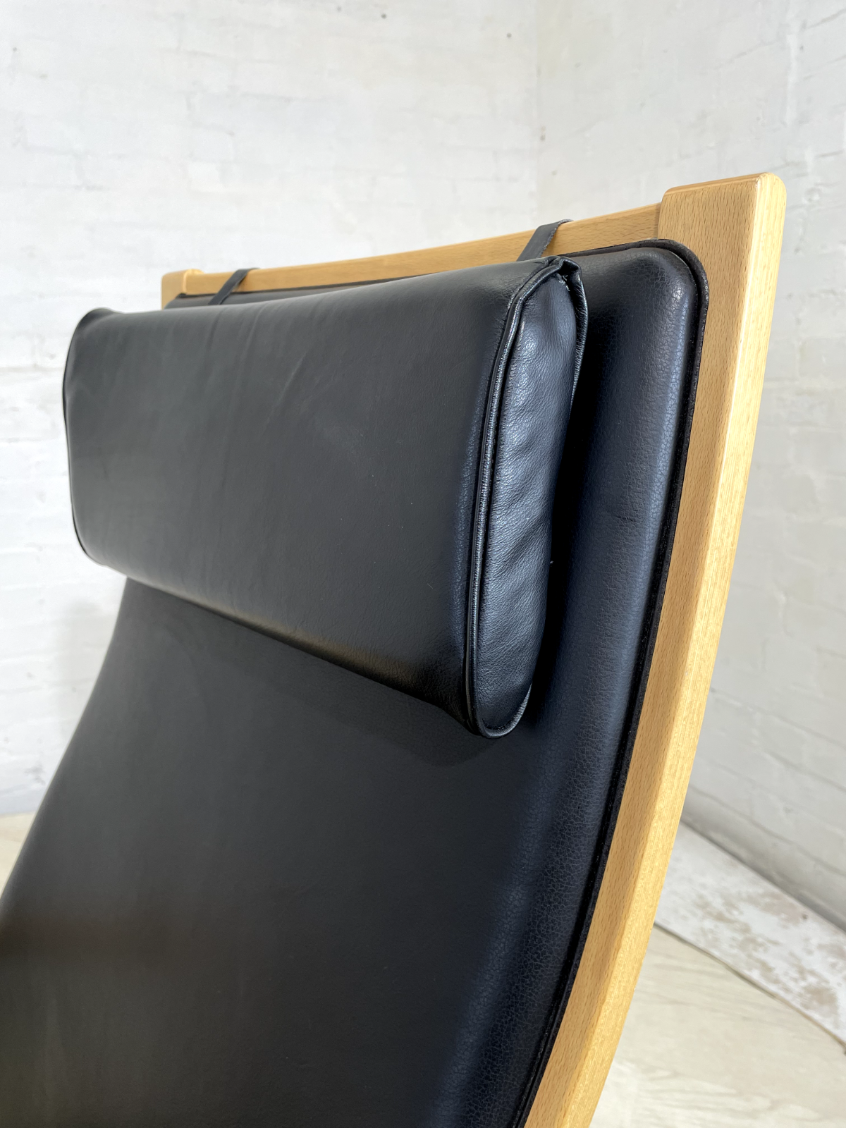 Pair Of Vintage Danish Skippers Bentwood Chairs Black Leather Retro EB4445 MBEN - UKDK FURNITURE