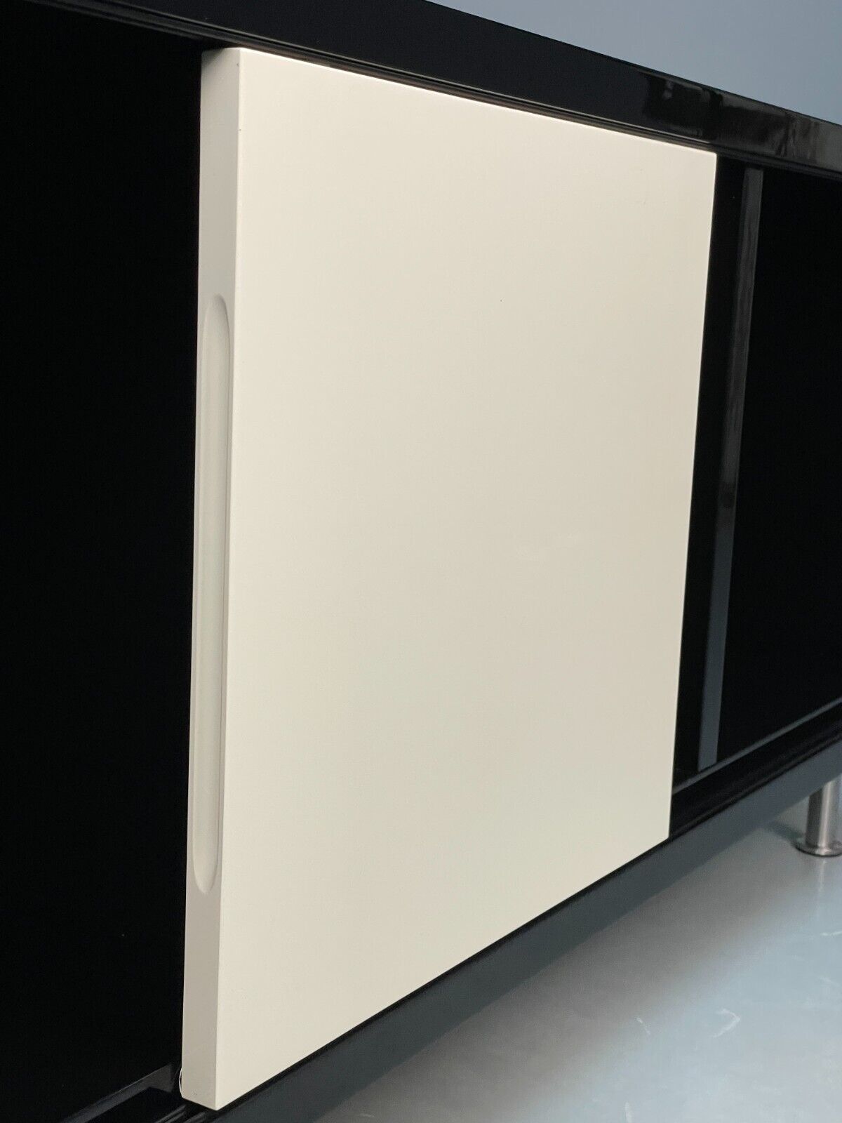 Modern Gloss Black Media Unit Sideboard With Metal Legs EB8660 MWOO - UKDK FURNITURE