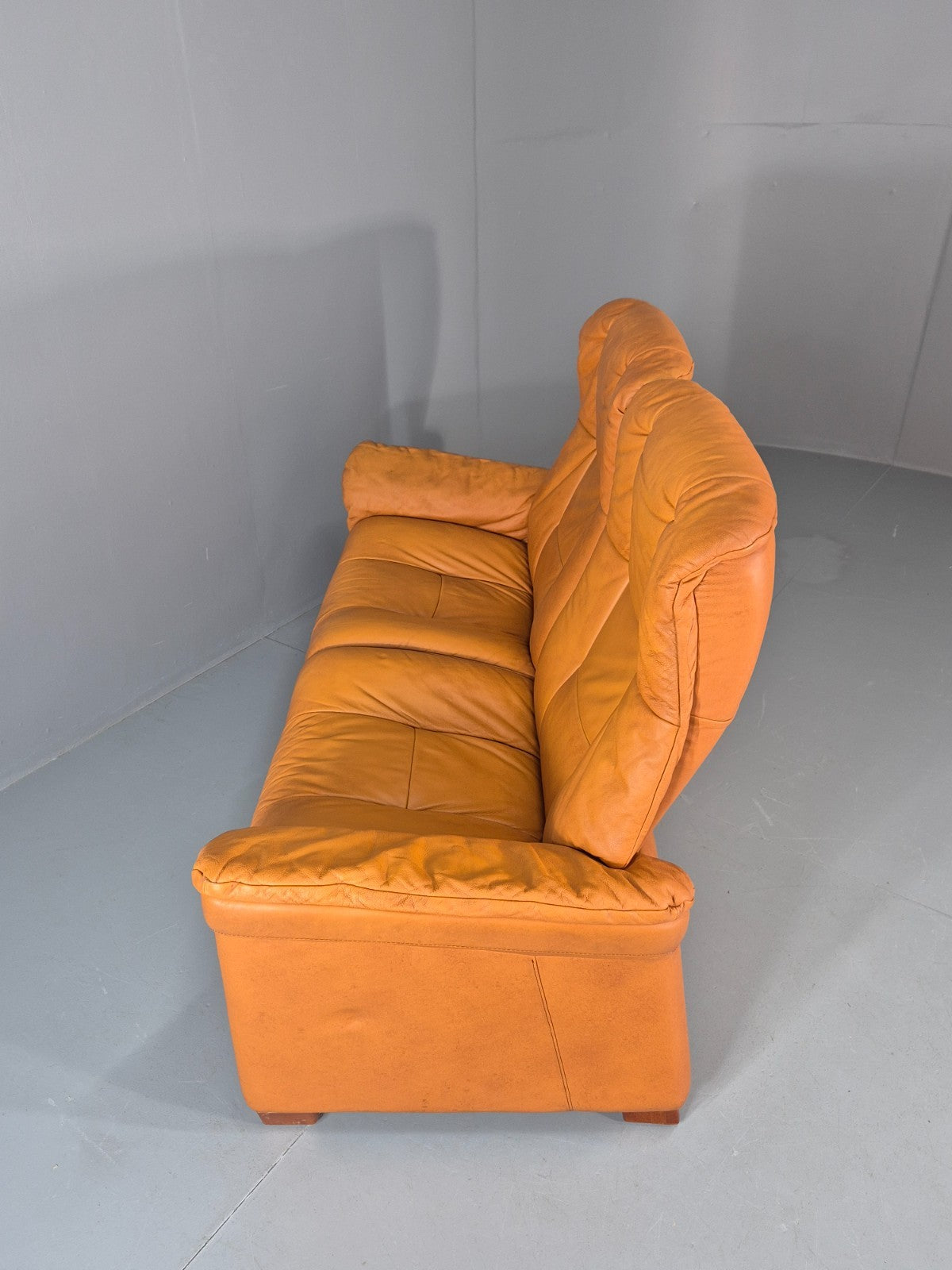 Two Seater Settee Ekornes Stressless Tan Leather Recline Retro EB10926 M2SS22