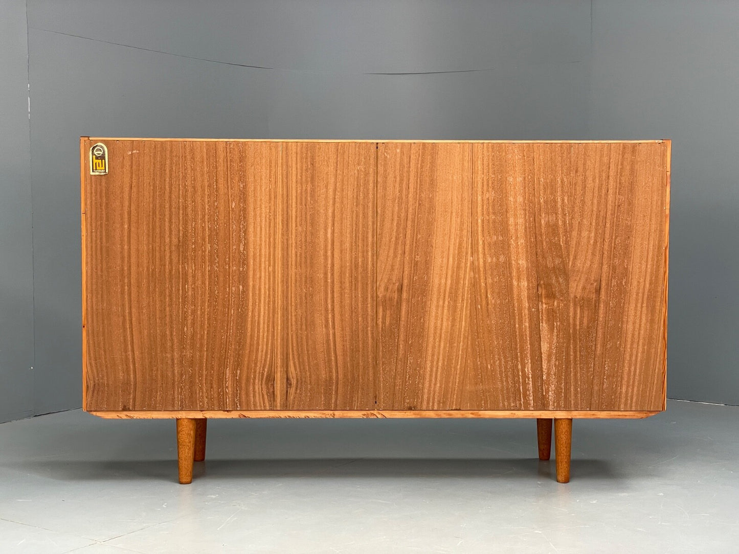 Vintage Bookcase By Hundevad Danish Retro Shelving 1970s Mid Century EB9518 MWOO - UKDK FURNITURE