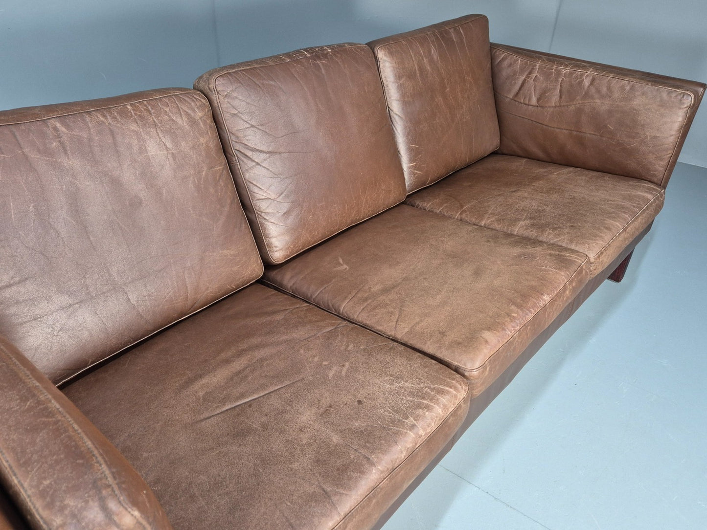 Mid Century Retro Settee Three Seater Brown Leather Vintage Denmark EB10081 M3SS14