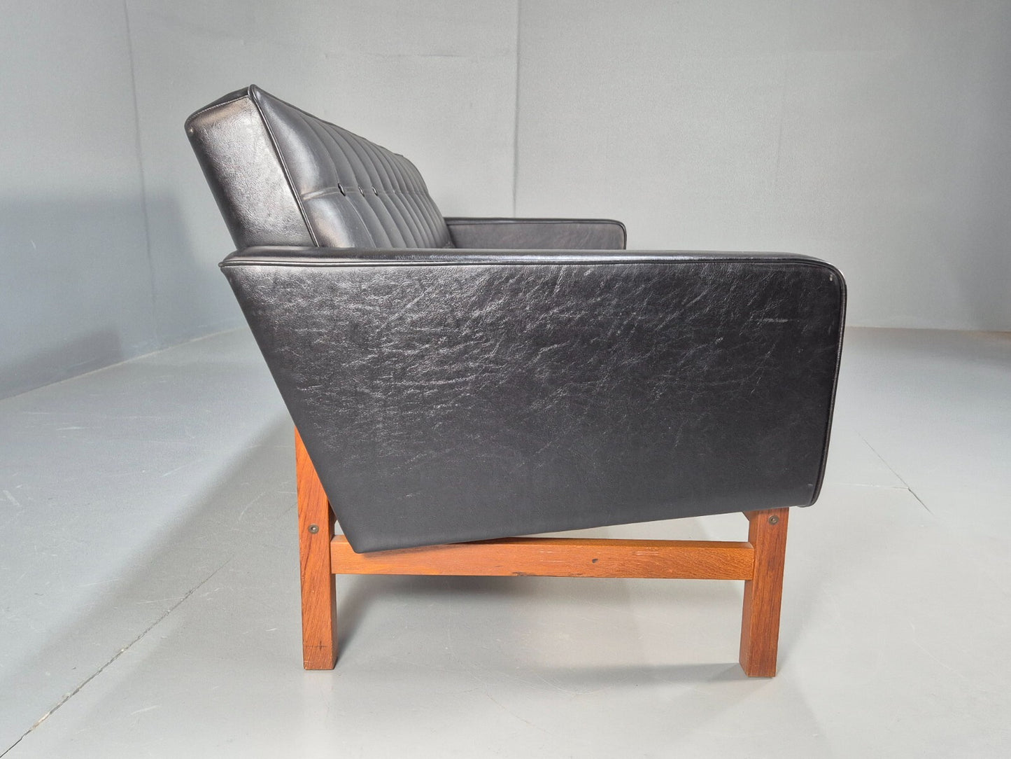 Vintage 3 Seater Sofa Black Leather Teak Frame Futura Mobler Mid Century M3SS - UKDK FURNITURE