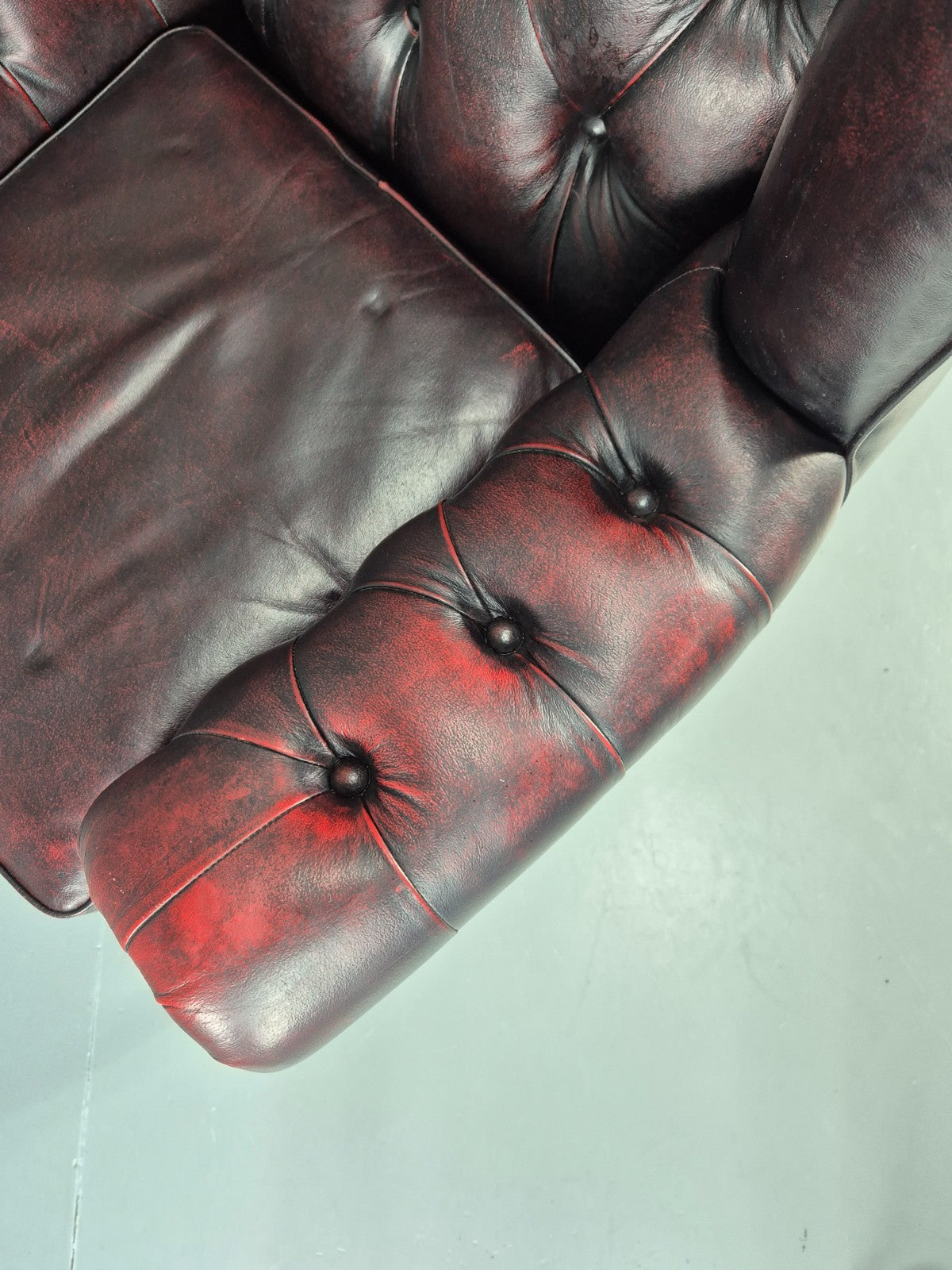 Vintage Queen Anne Wing Back Leather Danish Retro Chesterfield EB11376 VLEA17