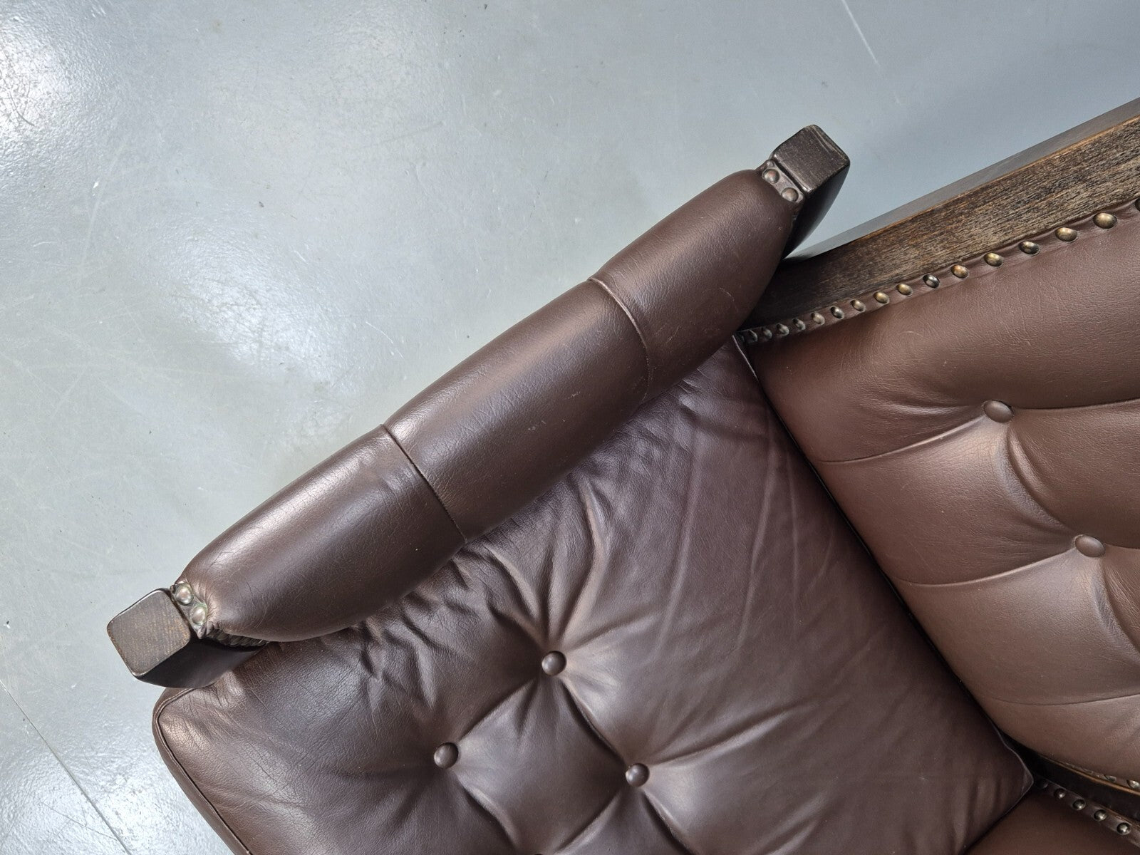 Vintage Danish Lounge Chair Brown Leather Beech Frame Antique Style EB8493 VLEA - UKDK FURNITURE