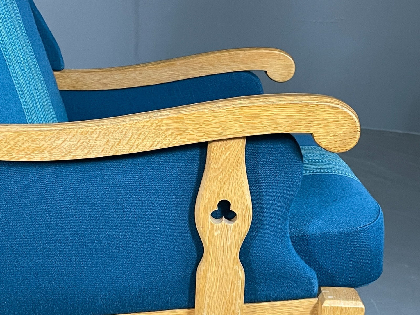 2 Vintage Danish Lounge Chairs Blue Oak Kjaernulf Retro EB6718 MNOR - UKDK FURNITURE