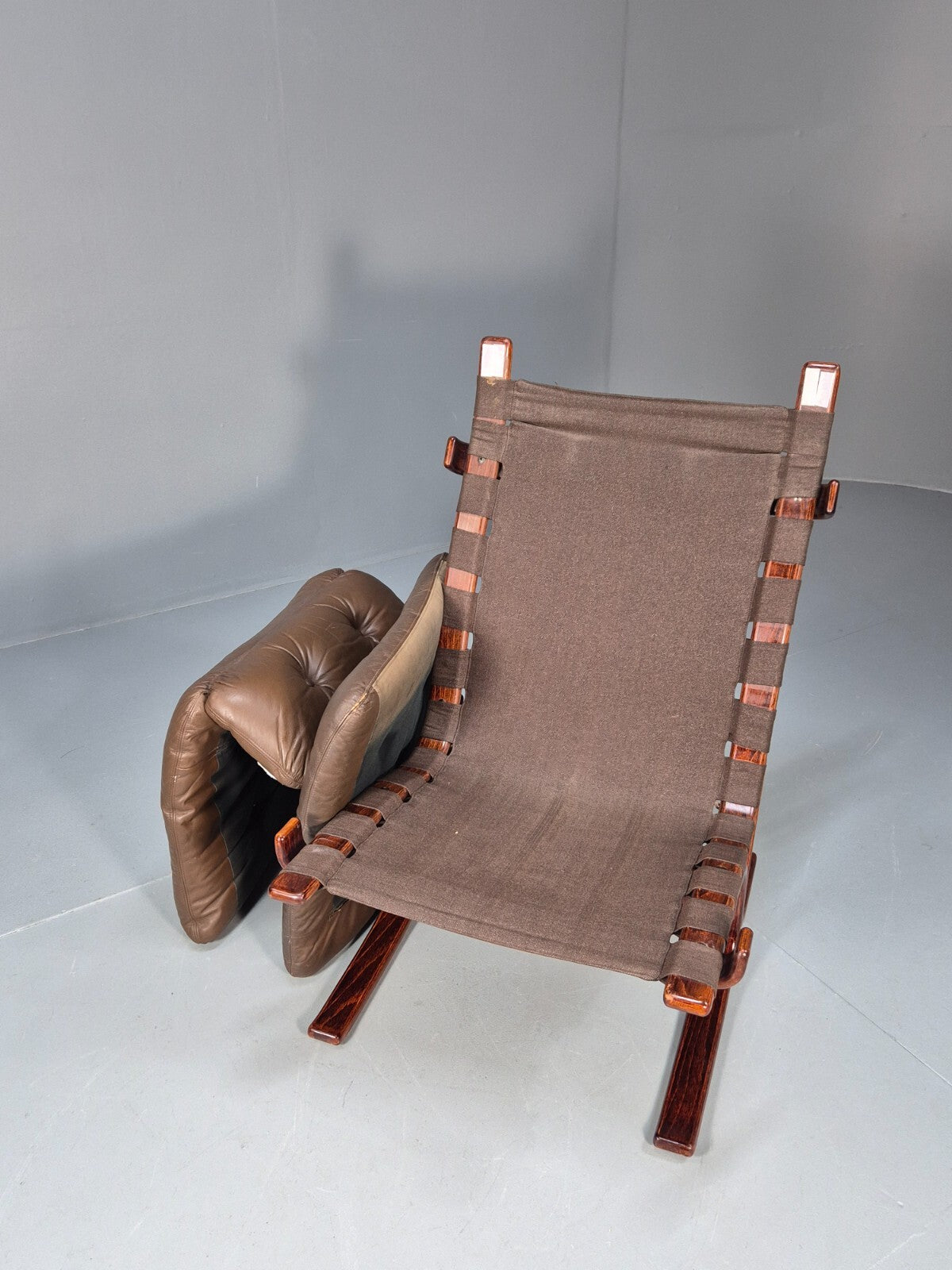 Vintage Danish Bentwood and Leather Lounge Chair 1970s Retro EB9348 MBEN - UKDK FURNITURE