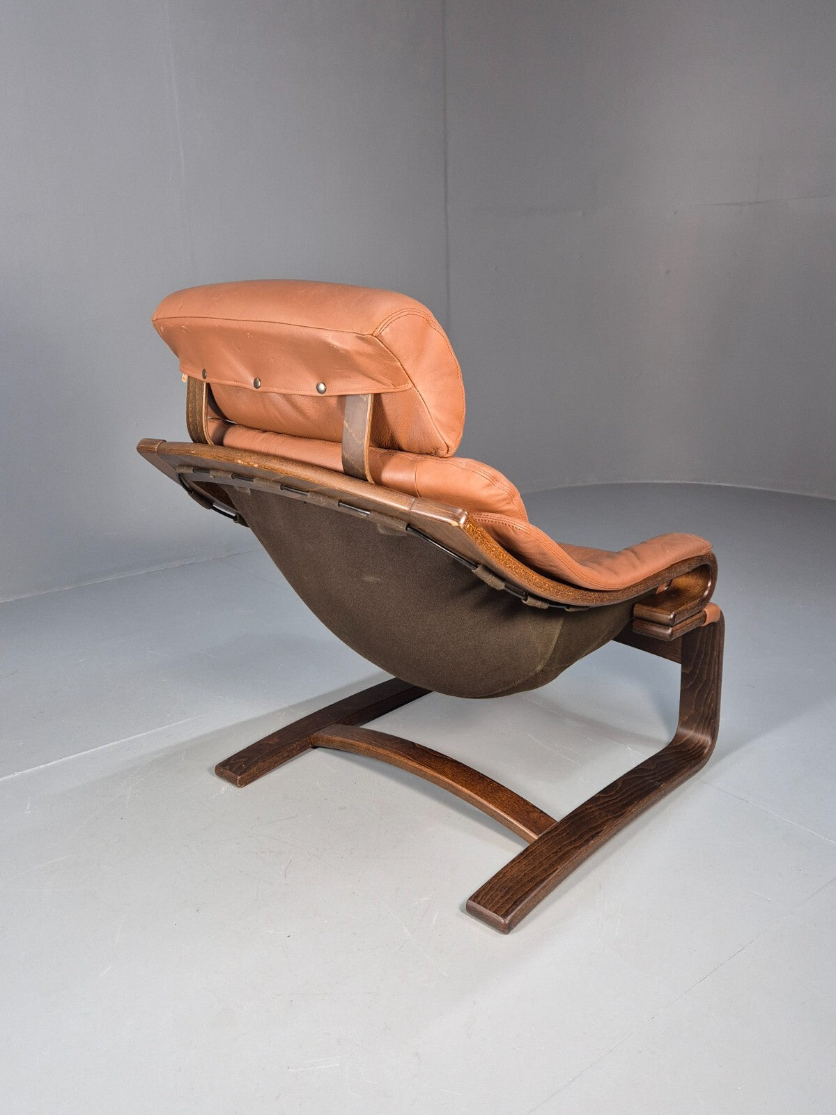 Vintage Skippers Apollo Brown Leather Bentwood Lounge Chair Danish EB9306 MBEN - UKDK FURNITURE