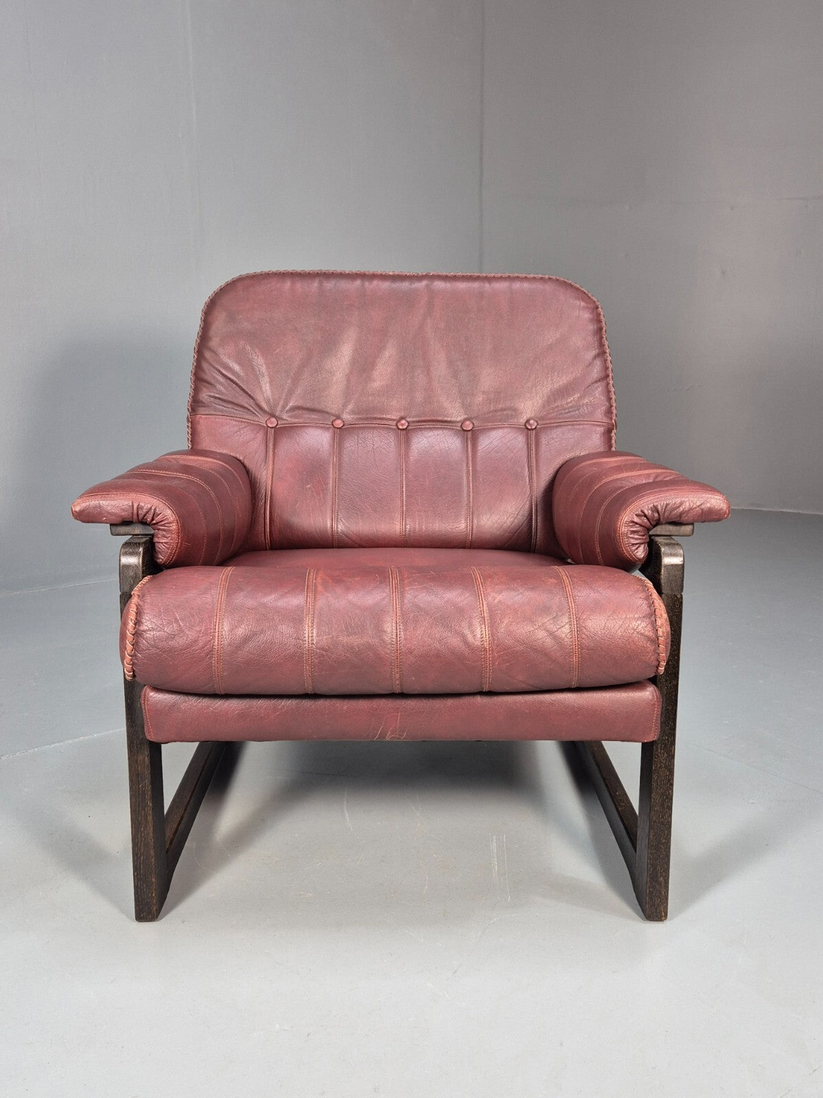 Vintage Danish Burgundy Leather Lounge Chair Stitch Detail 1980s MCM EB9259 MNOR - UKDK FURNITURE