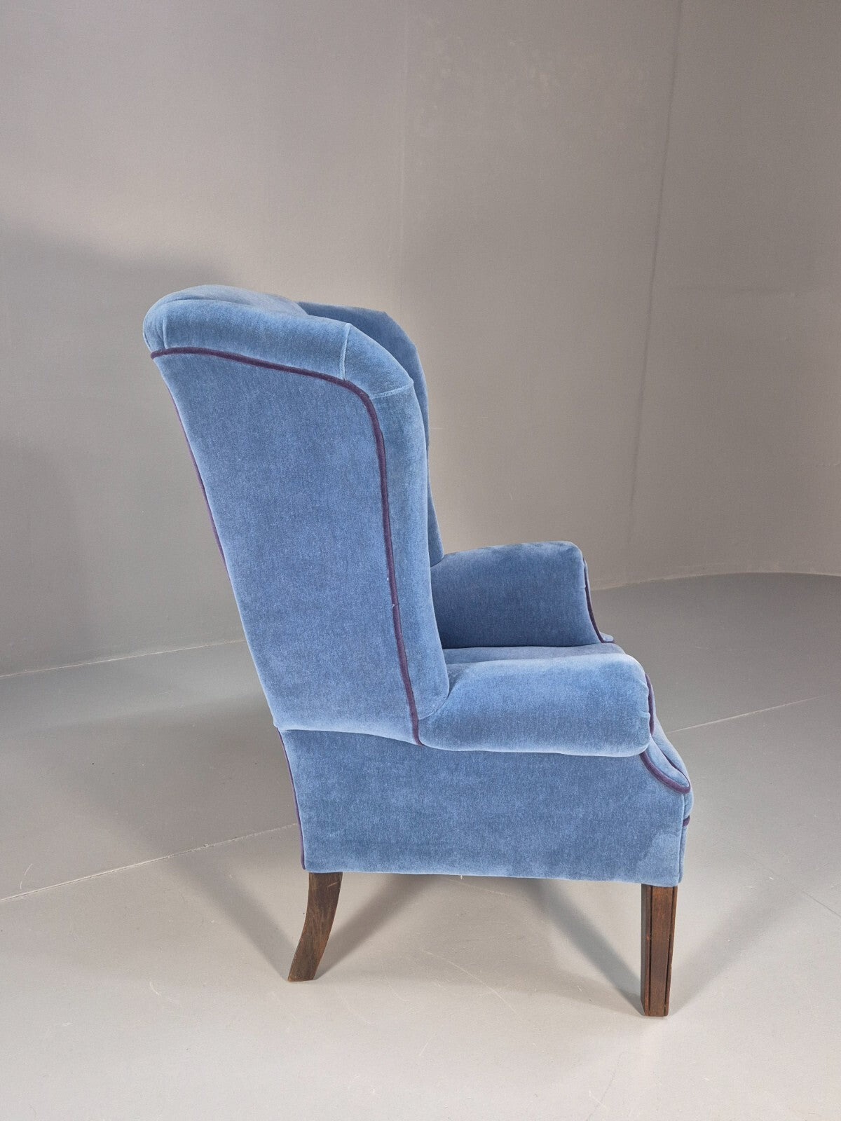 Vintage Wingback Lounge Chair Blue Velvet Antique Style EB9693 VNOR - UKDK FURNITURE