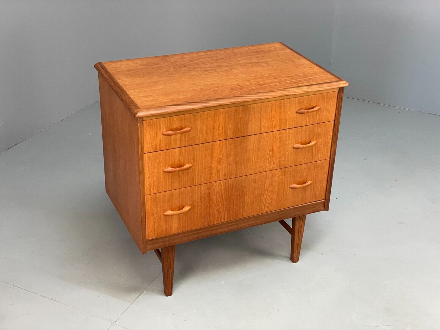 Vintage Teak Chest Of Drawers Compact Mid Century Design Storage EB9414 MWOO - UKDK FURNITURE